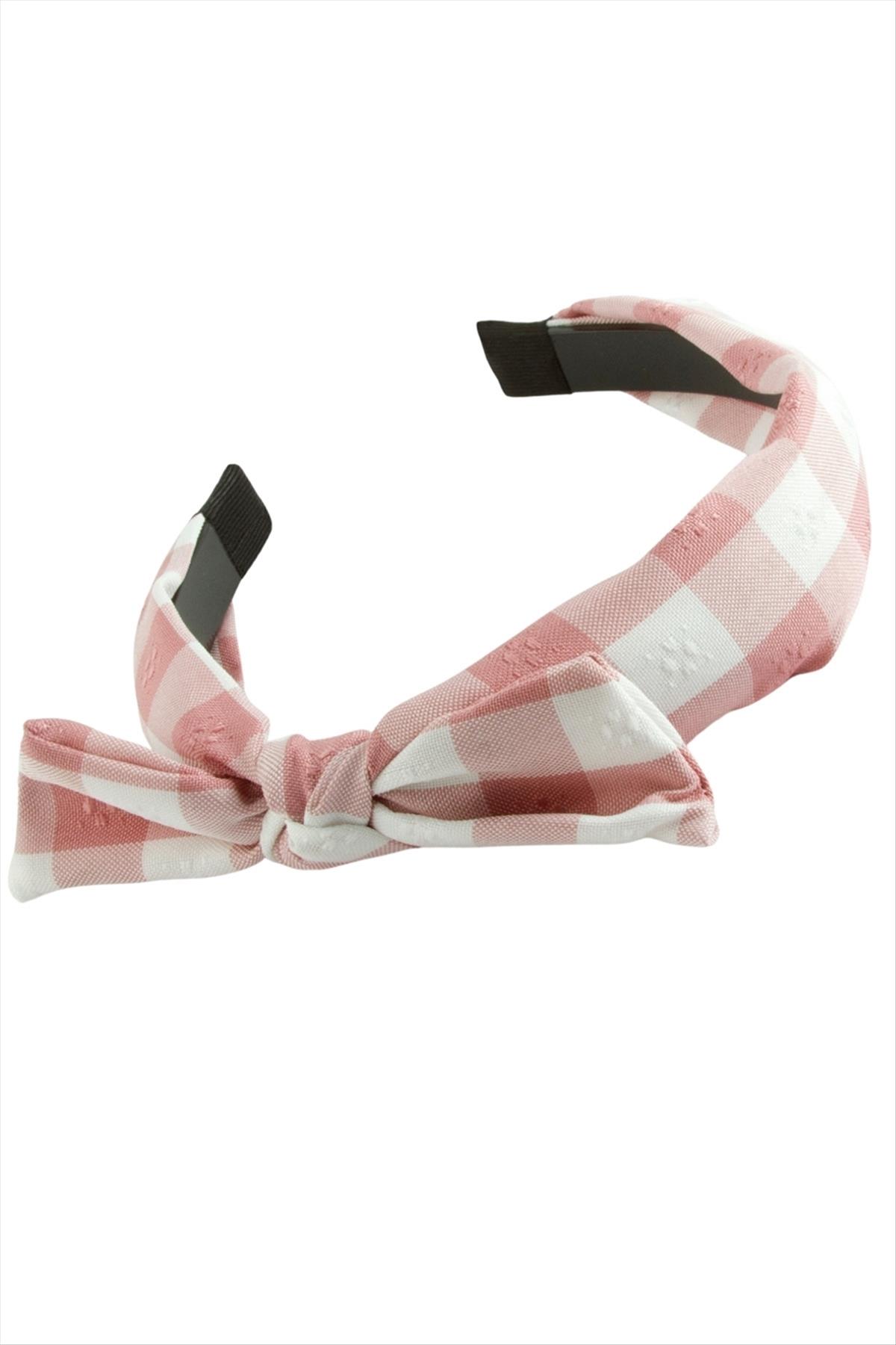 Kare Desenli Fiyong Taç