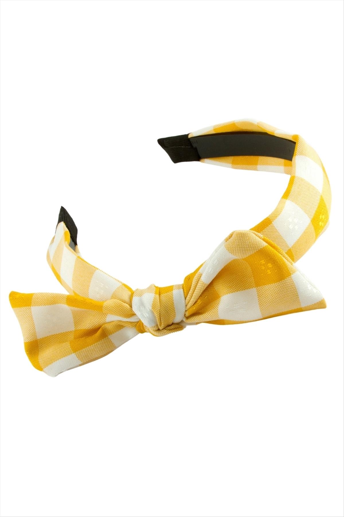 Kare Desenli Fiyong Taç