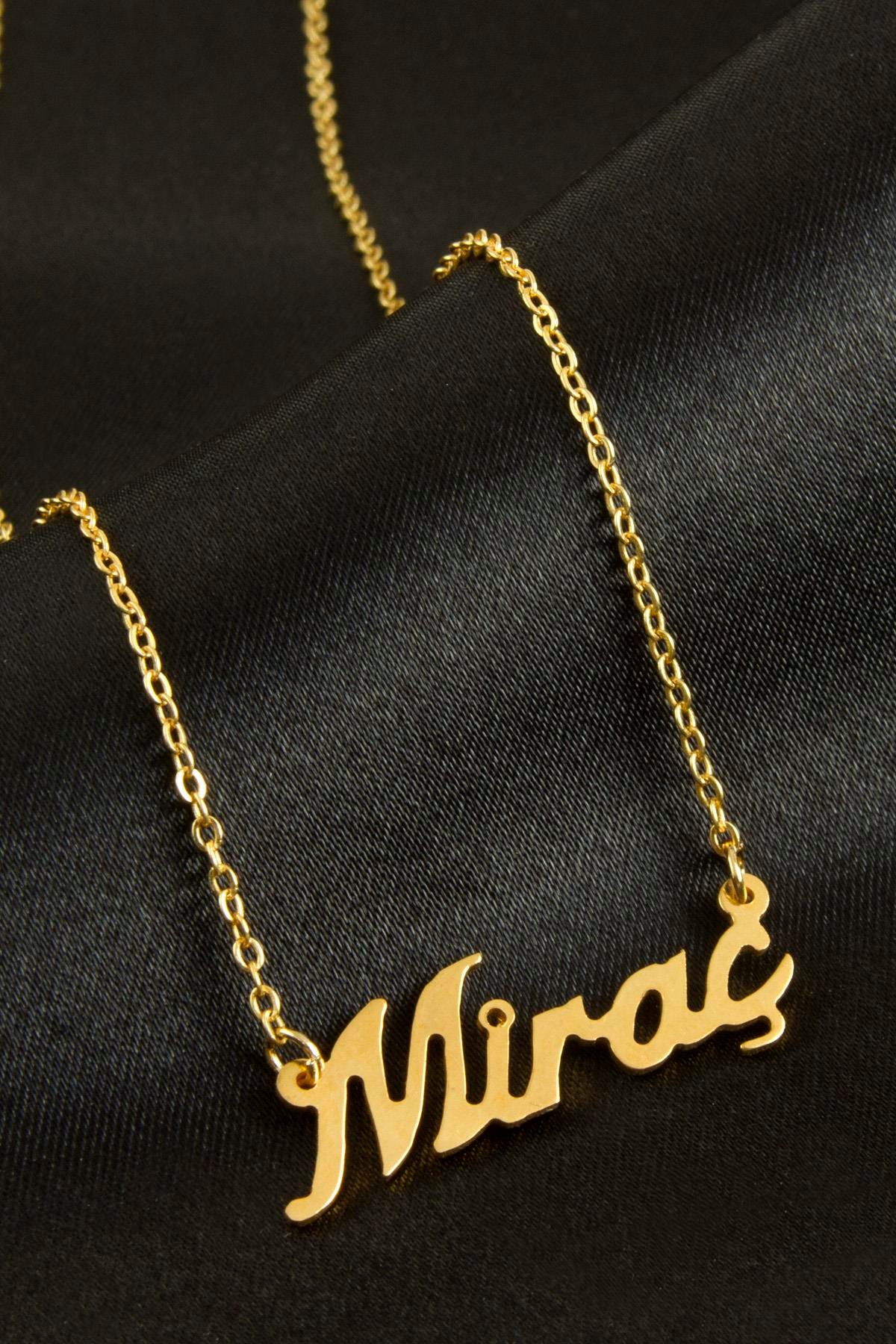 Miraç İsimli Kolye (Kişiye Özel)