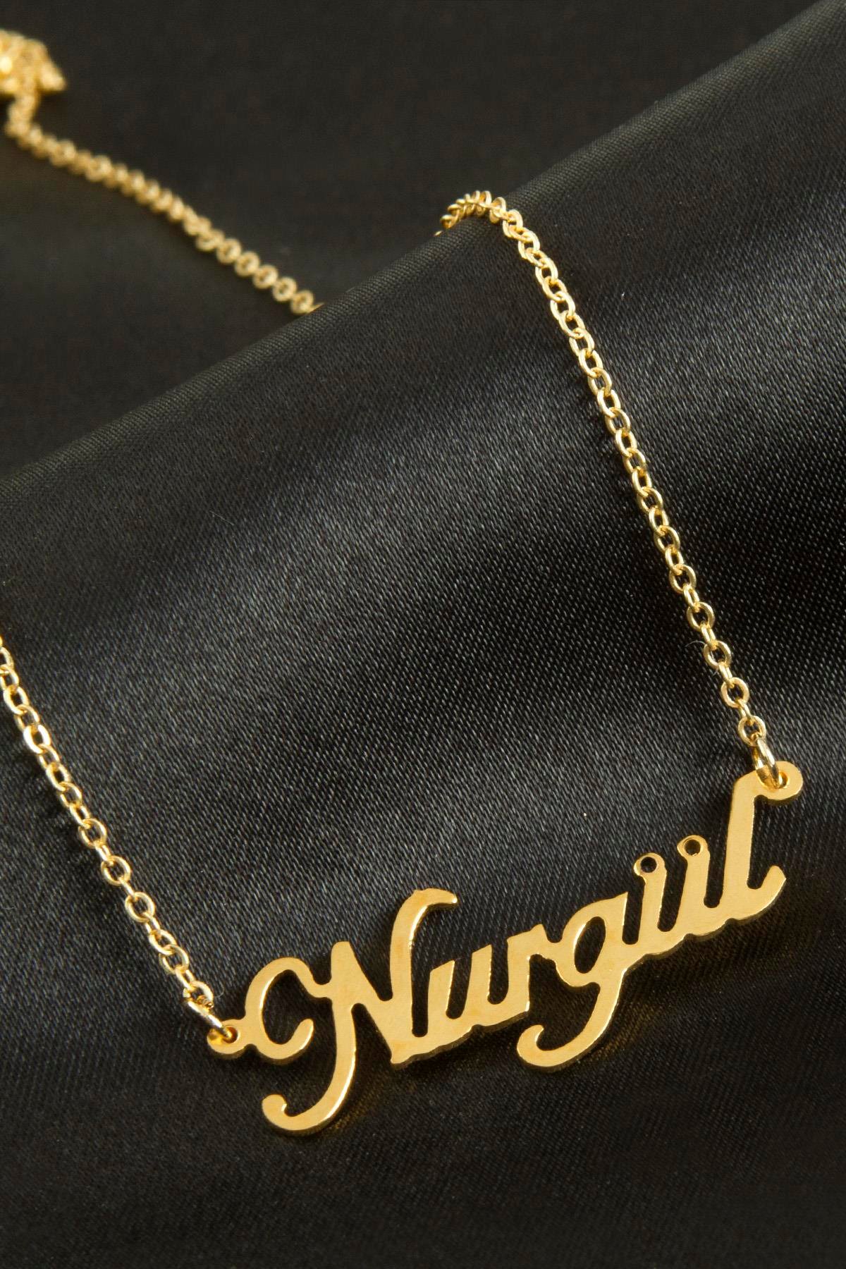 Nurgül İsimli Kolye (Kişiye Özel)