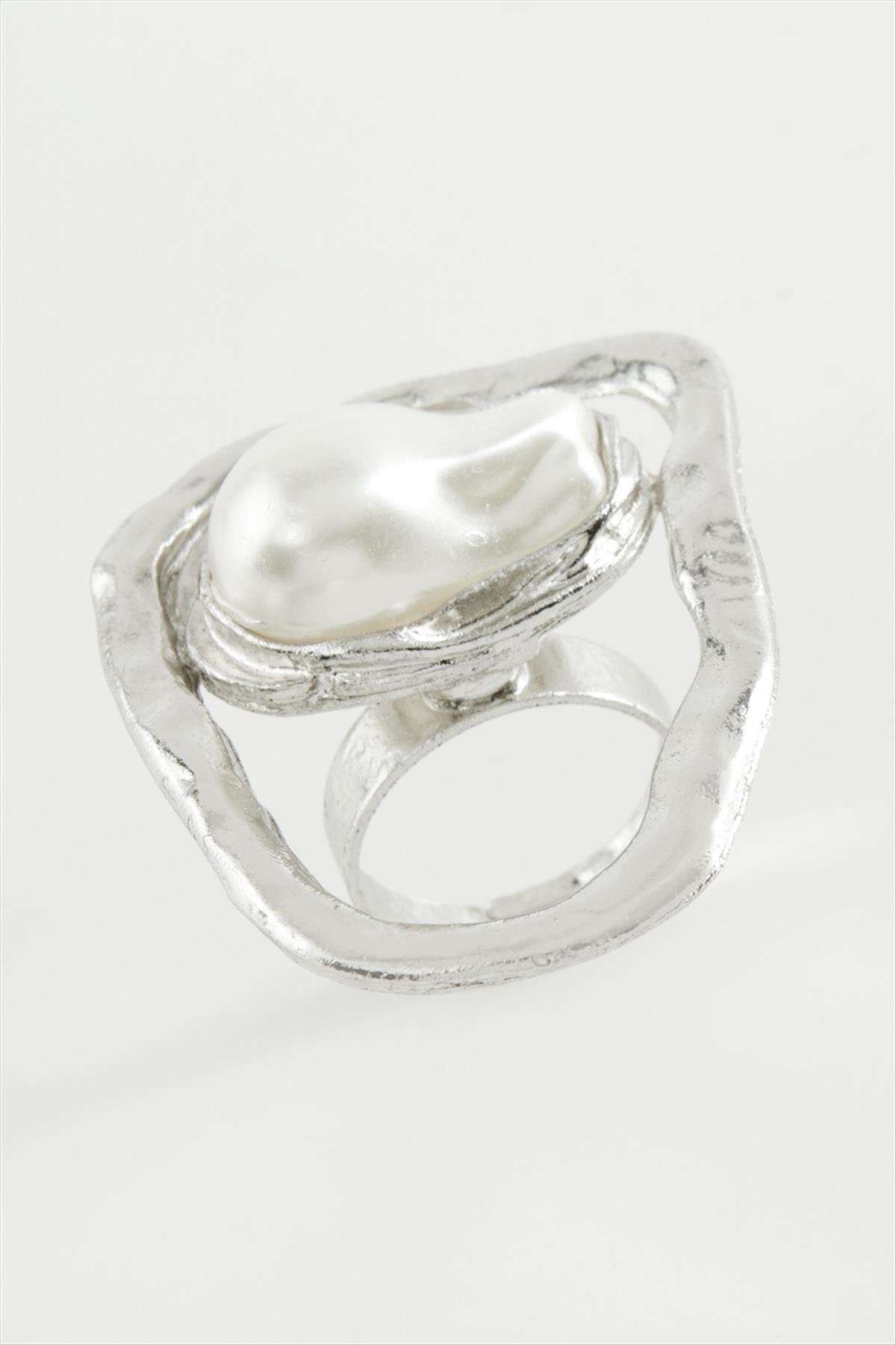 Oval İnci Metal Yüzük