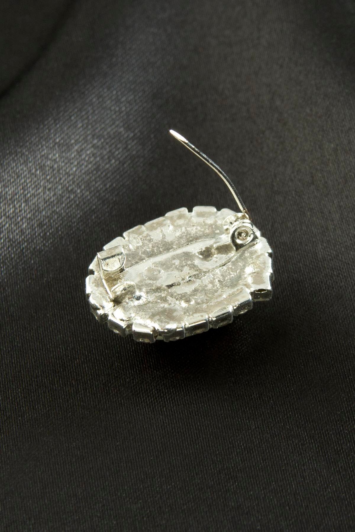 Oval İnci Taşlı Broş