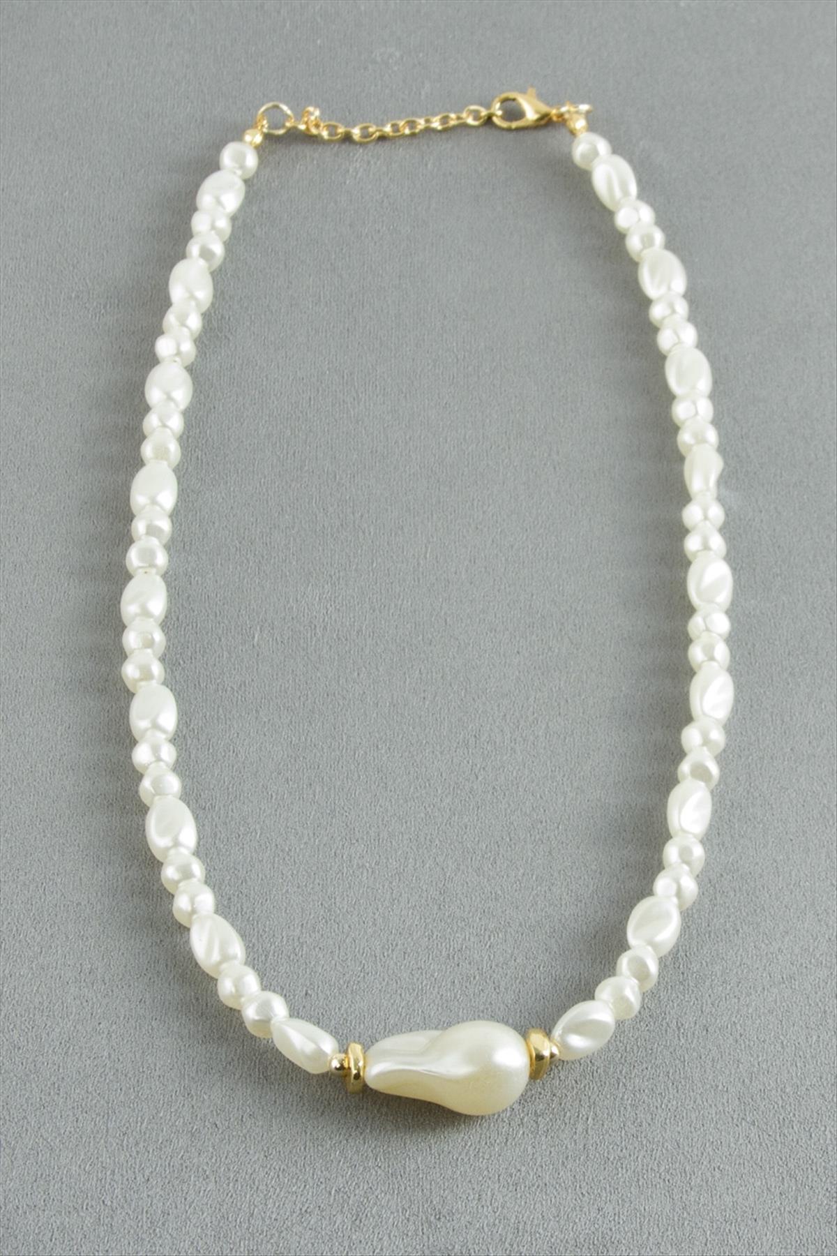 Oval Taşlı İnci  Kolye