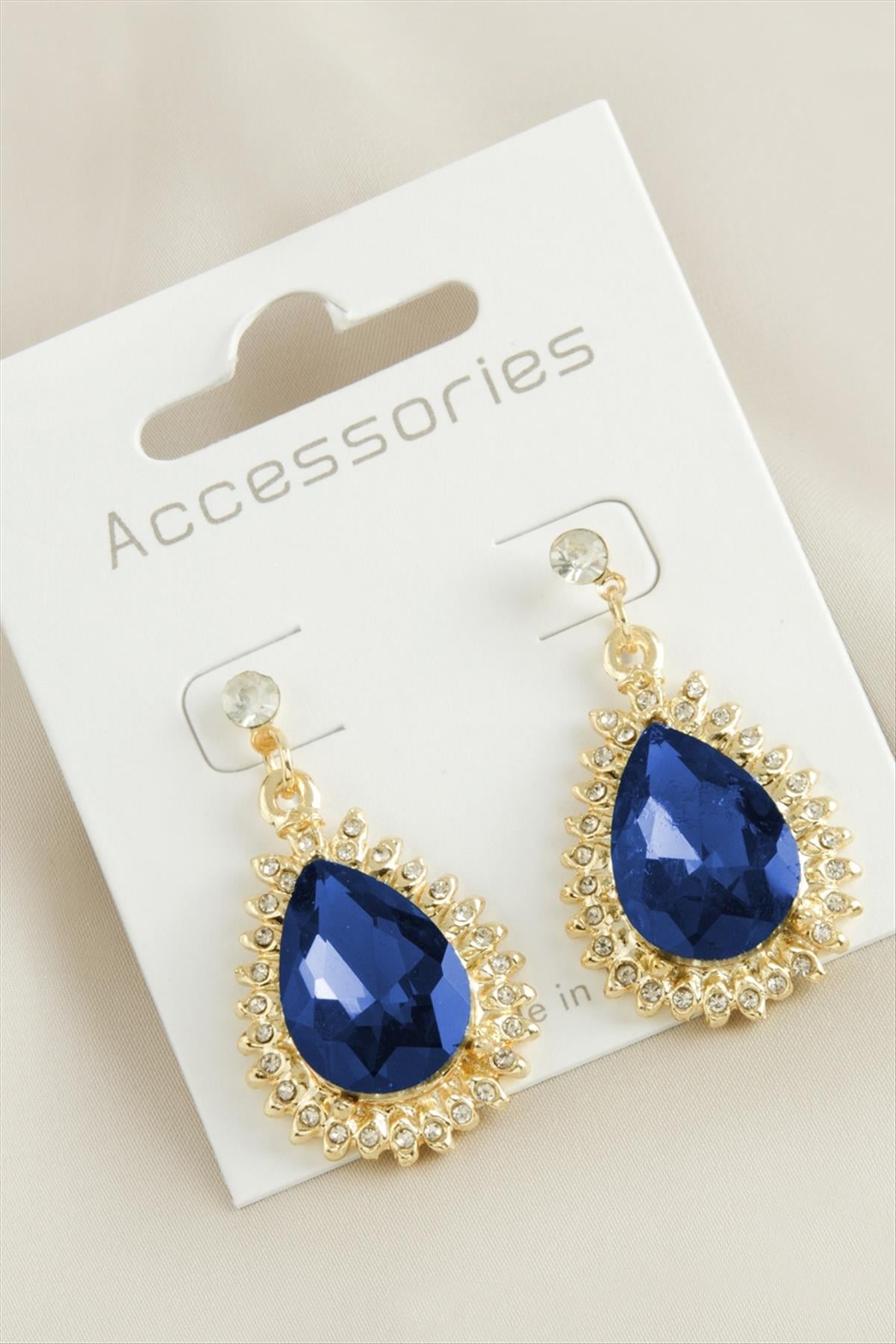 Oval  Taşlı Yeni Sezon Küpe