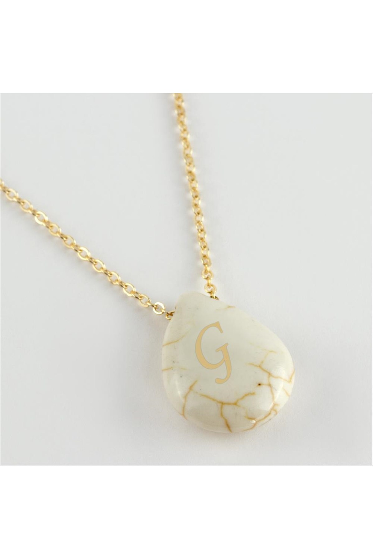 Seri Sonu Turkuaz (Beyaz Renkli) Harfli Kolye