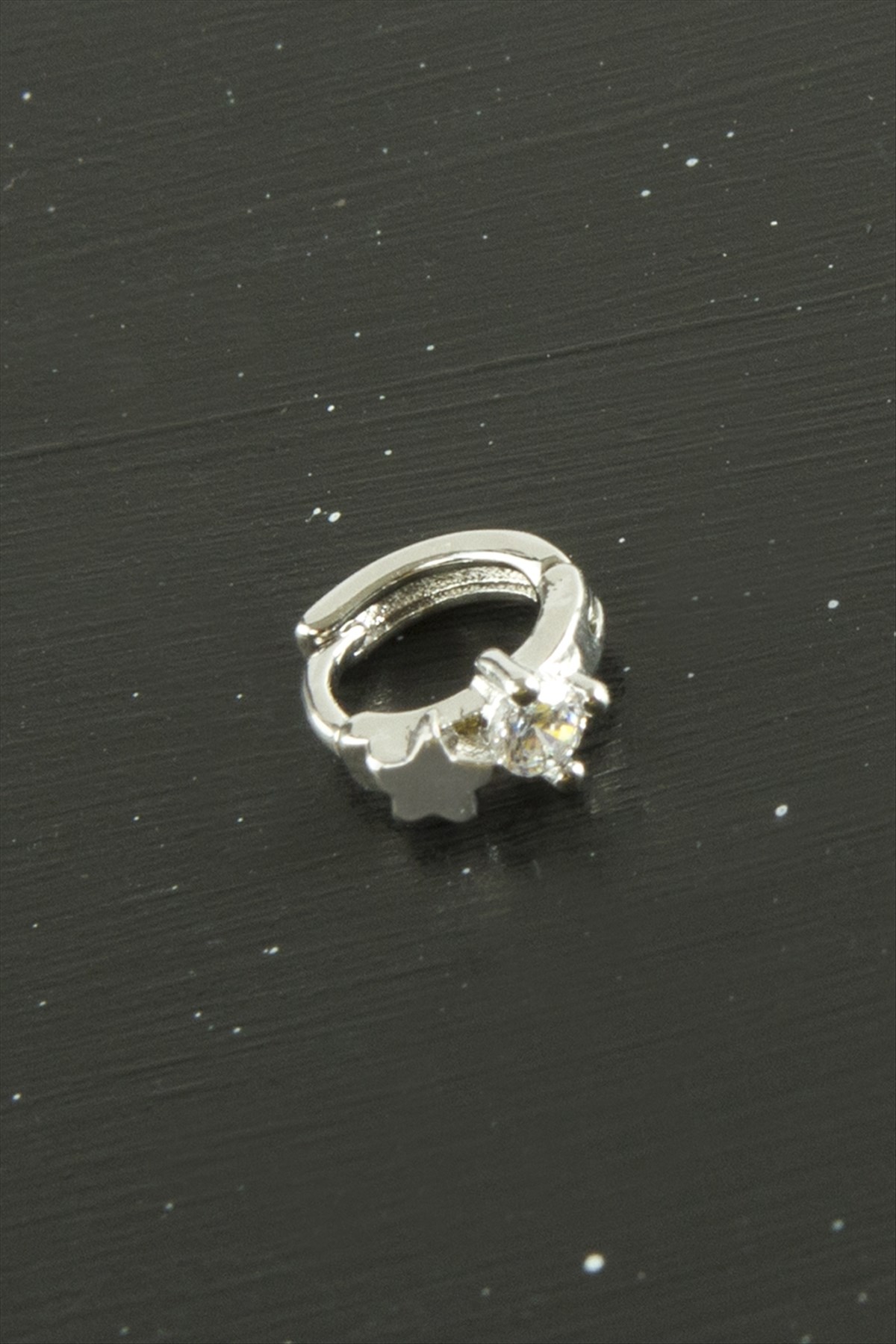 Yıldız Lüks Çelik Kulak Burun Piercing 1 Adet