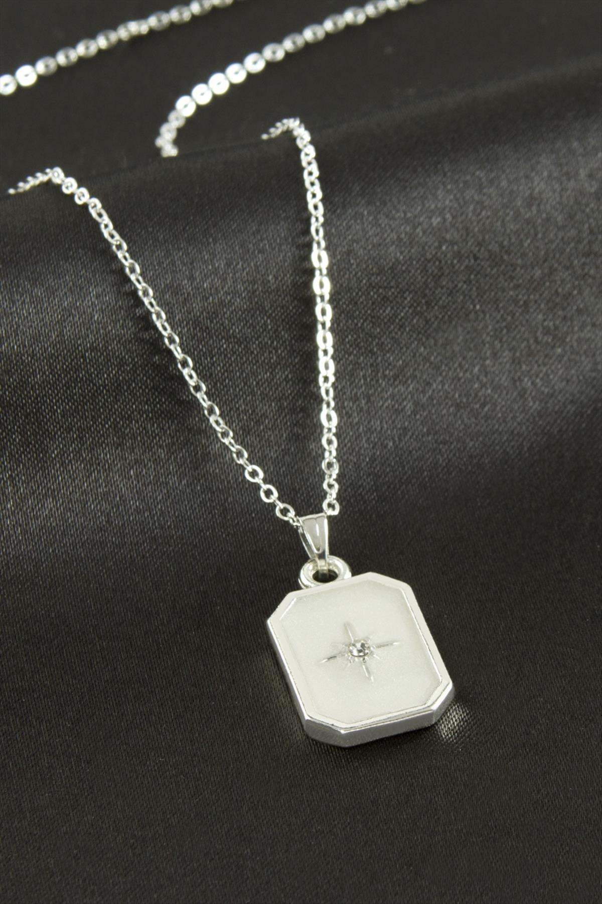 Yıldız Mineli Kolye