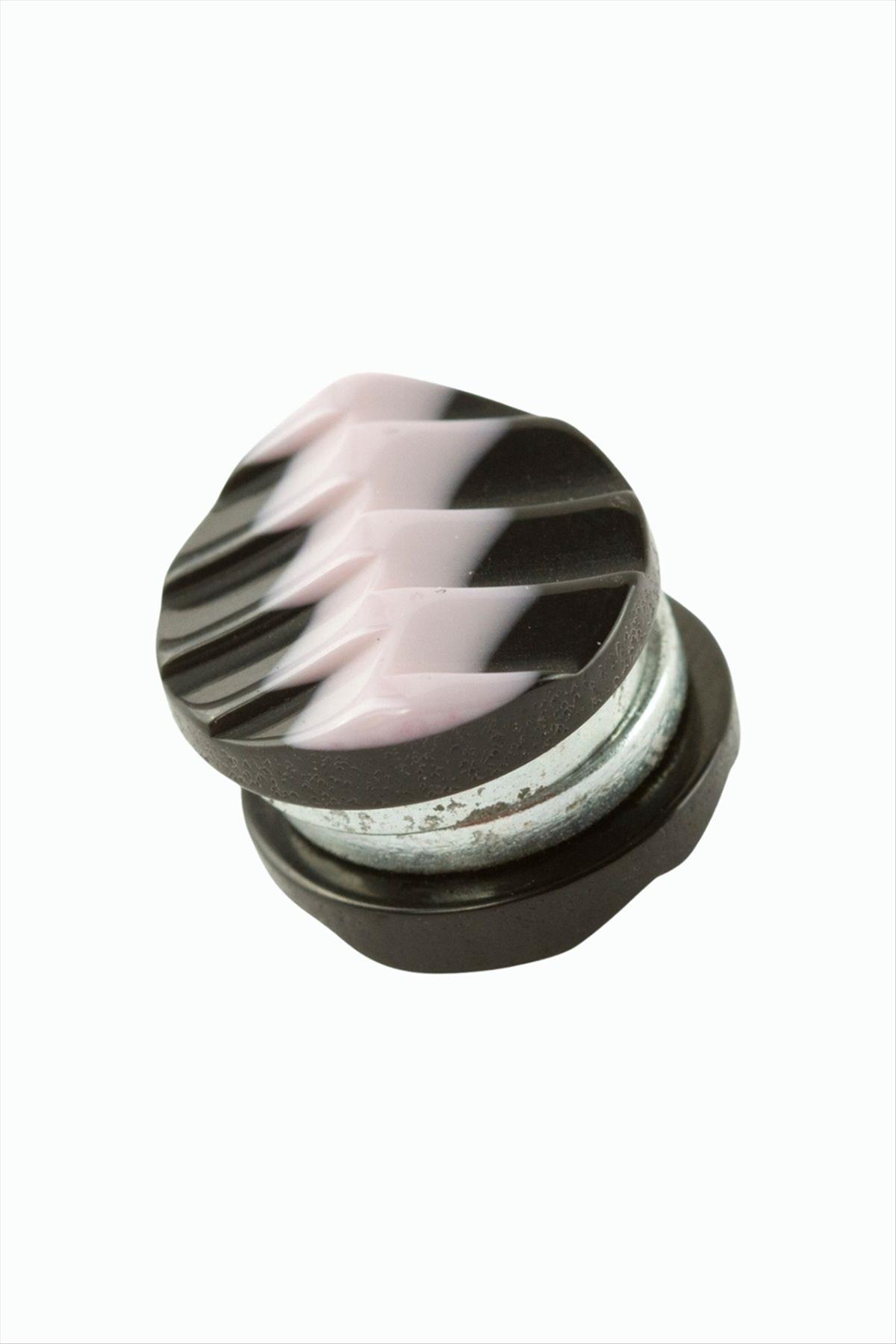 Zikzak Desenli Kupa Eşarp Mıknatısı 1 Adet