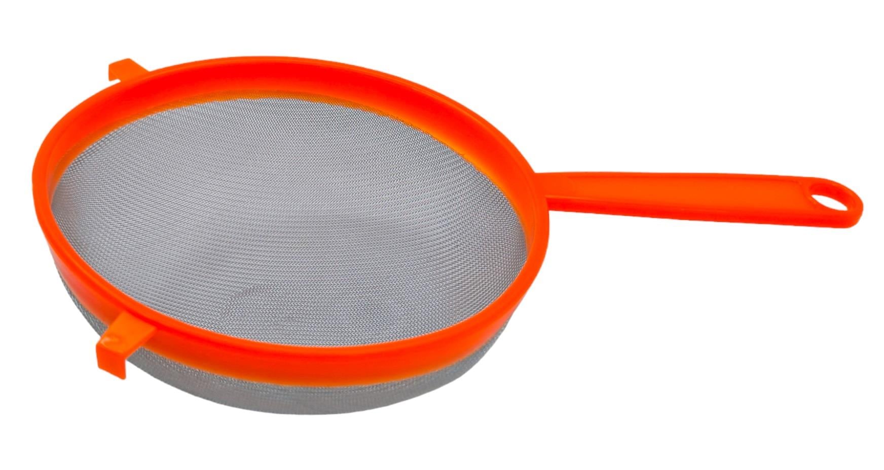 CLKN-1638   ÇALKAN PLASTİK SÜZGEÇ 20cm