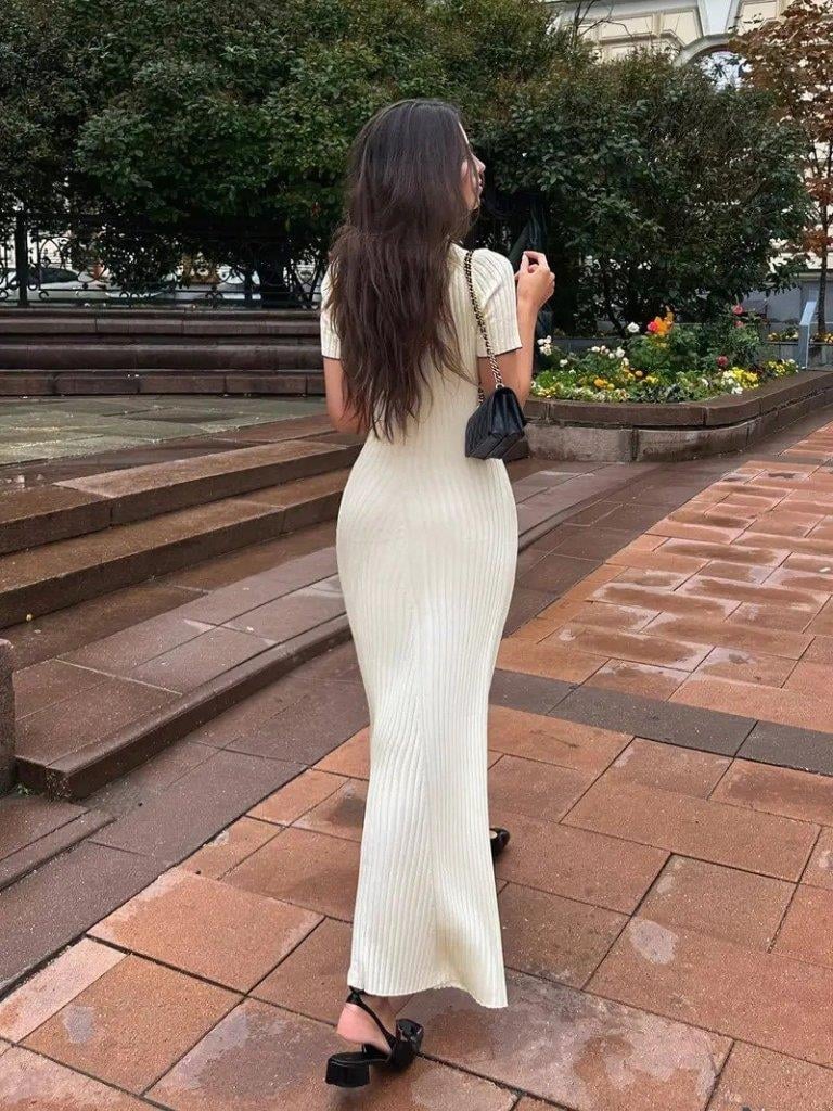 Kadın Kısa Kollu Yakalı önden Düğmeli Maxi Triko Elbise