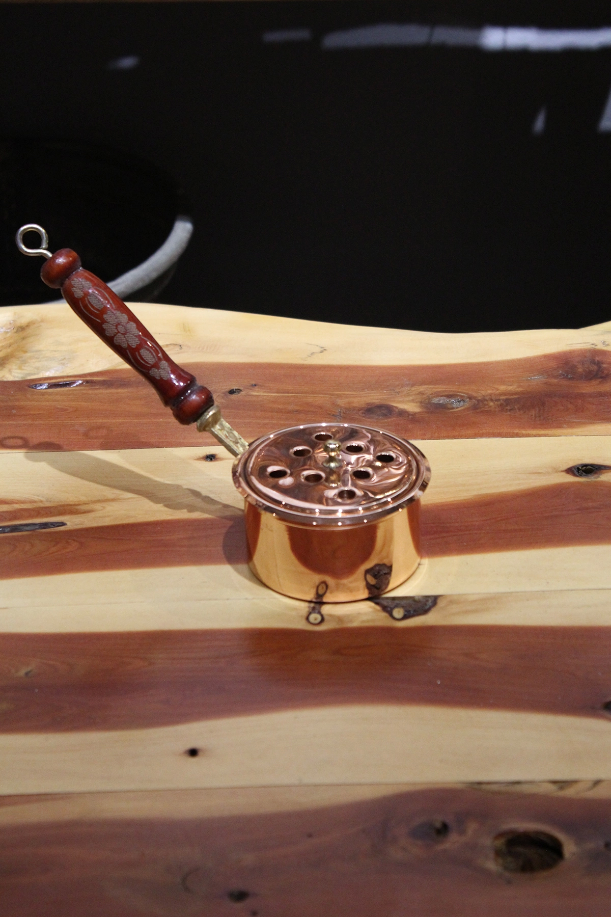 Turna Bakır Klasik Ritüel Gezdirme Tütsülük & Buhurdanlık Kırmızı