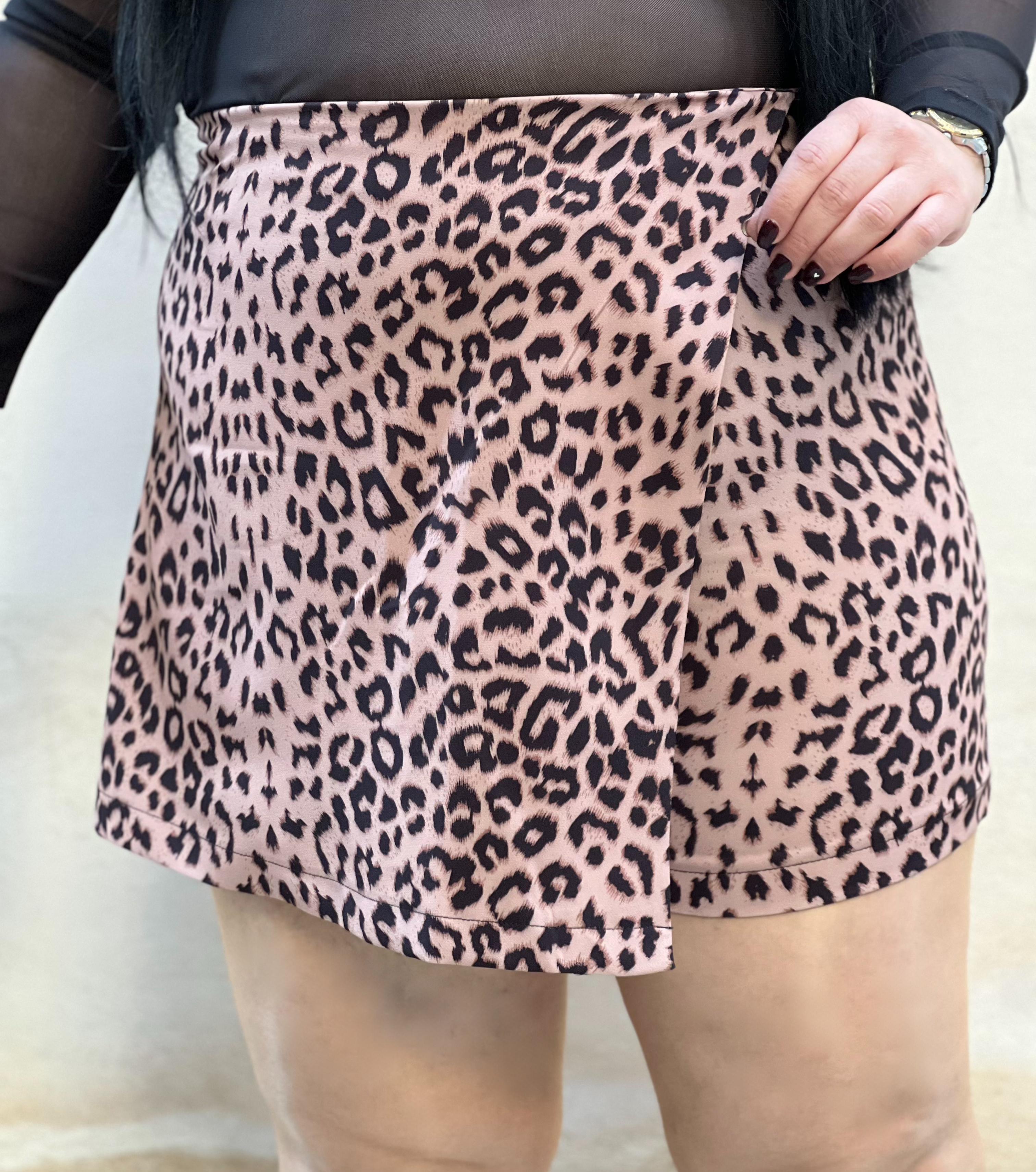 ZARF MODEL LEOPAR ŞORT ETEK 