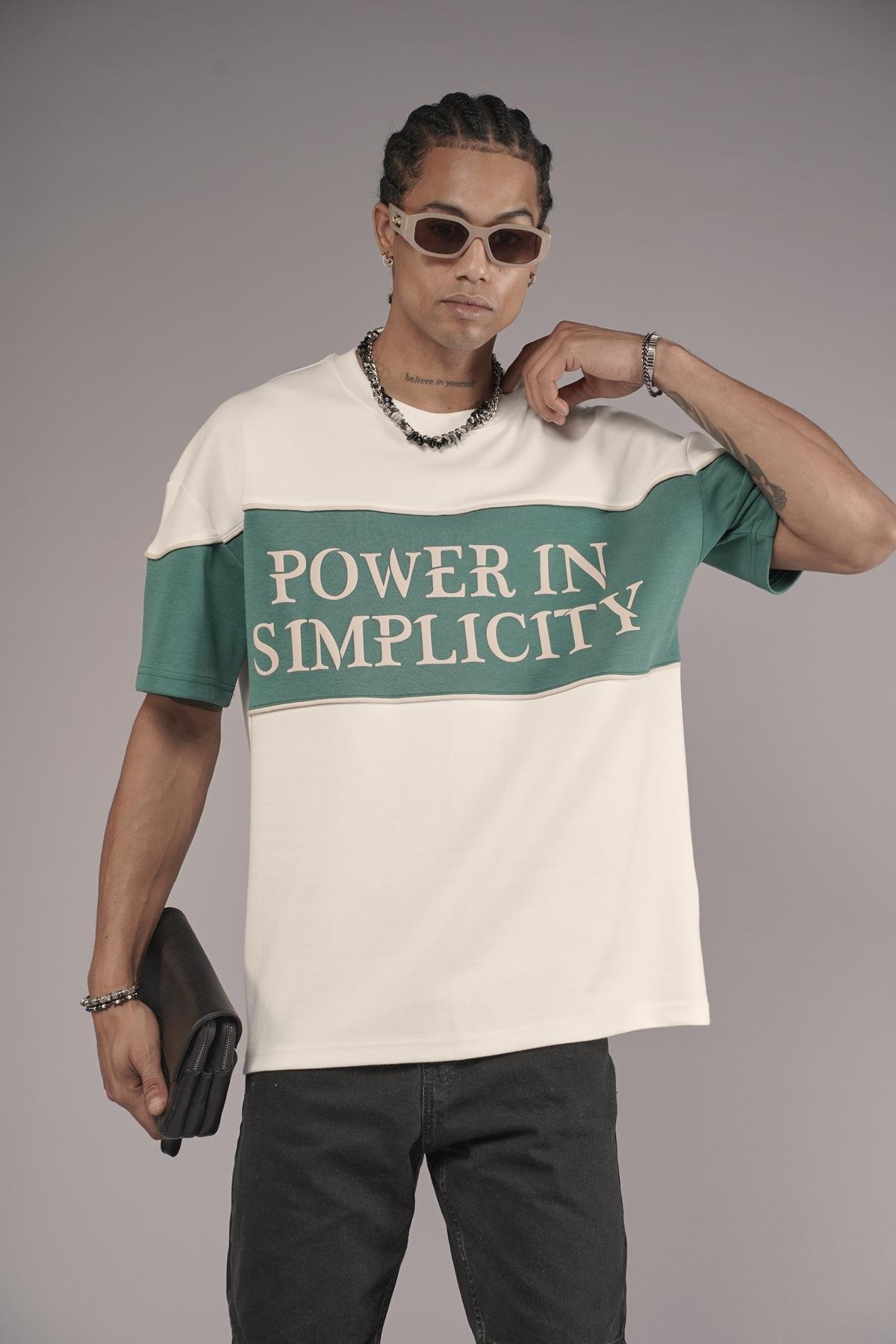 Bisiklet Yaka Garnili Biye Detaylı Oversize Unisex Tişört