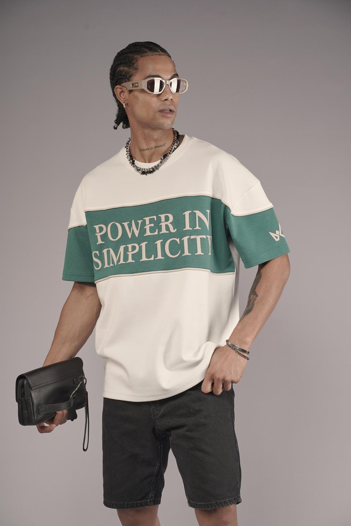 Bisiklet Yaka Garnili Biye Detaylı Oversize Unisex Tişört