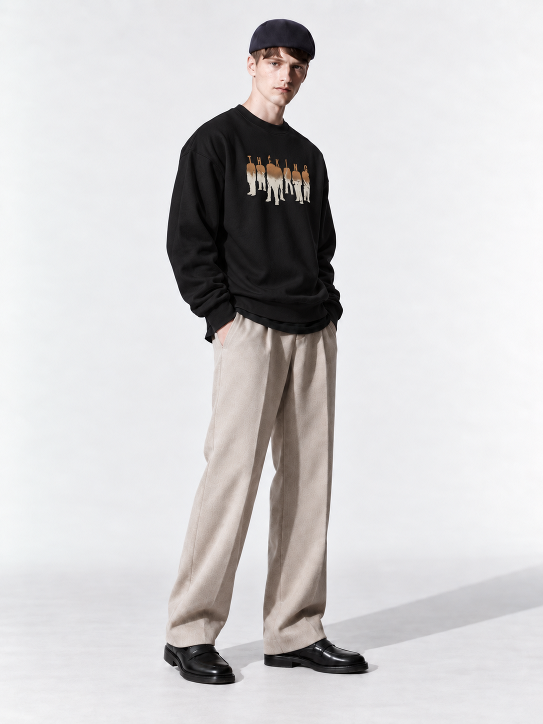 Erkek Göğüs Figür ve Tipografi Baskılı Bisiklet Yaka Oversize Sweatshirt
