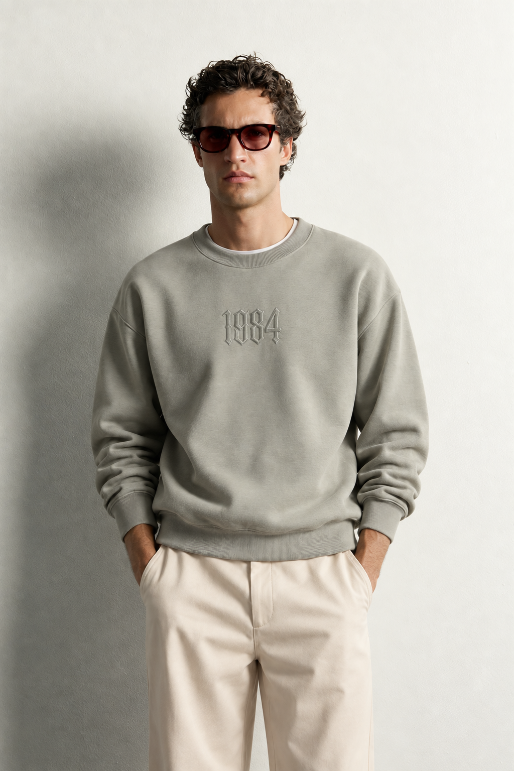 Erkek Ön ve Sırt Kabartma Nakış Detaylı Bisiklet Yaka Oversize Sweatshirt