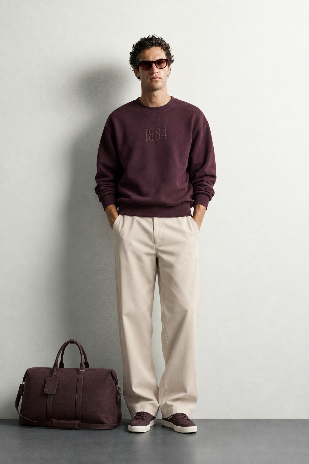 Erkek Ön ve Sırt Kabartma Nakış Detaylı Bisiklet Yaka Oversize Sweatshirt