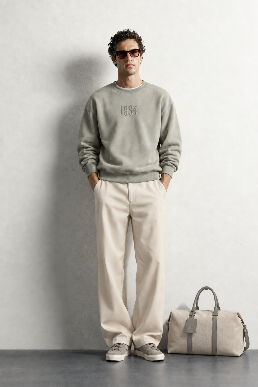 Erkek Ön ve Sırt Kabartma Nakış Detaylı Bisiklet Yaka Oversize Sweatshirt
