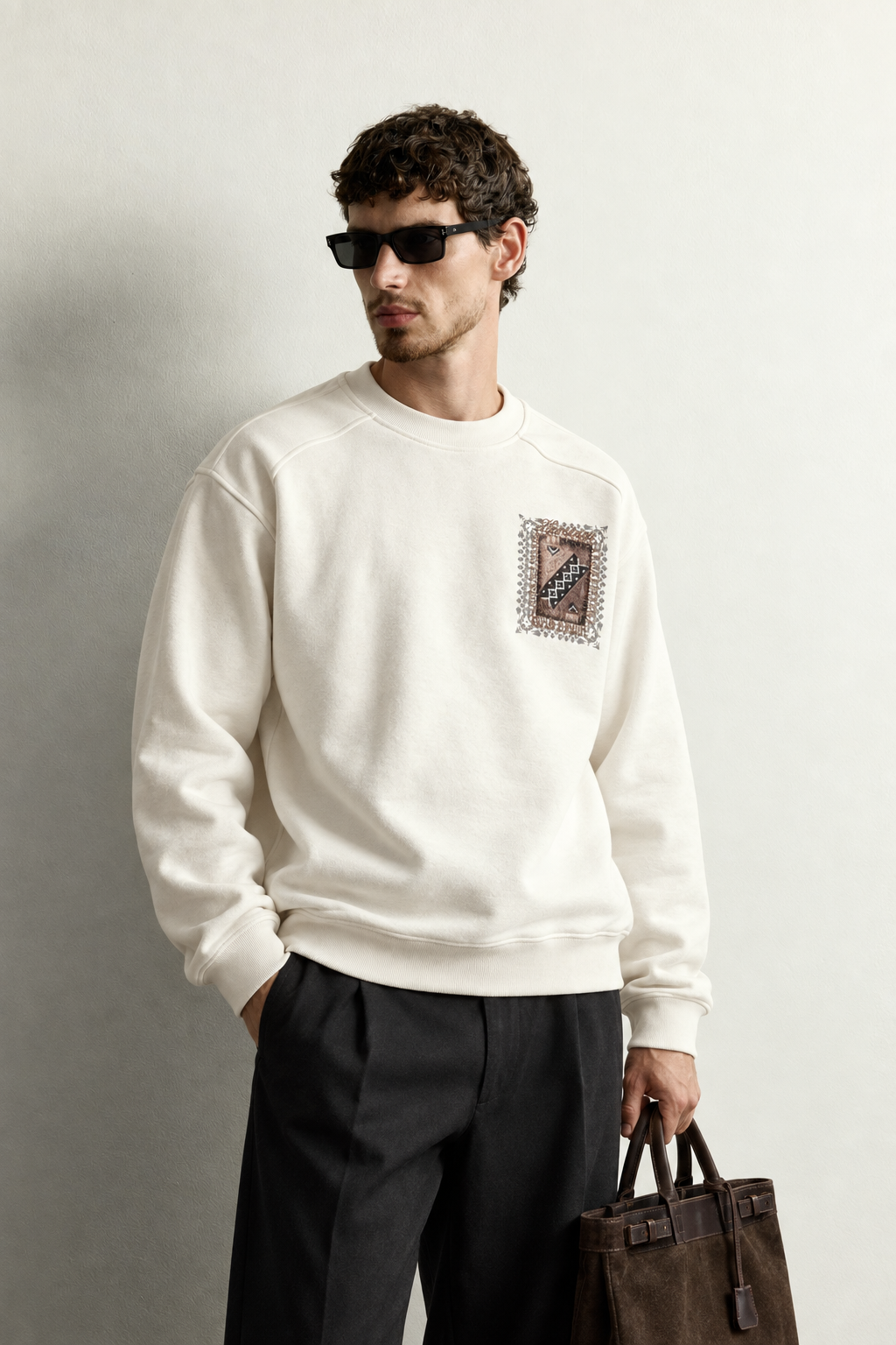 Erkek Sırt ve Göğüs Etnik Desen Patch Baskılı Bisiklet Yaka Oversize Sweatshirt