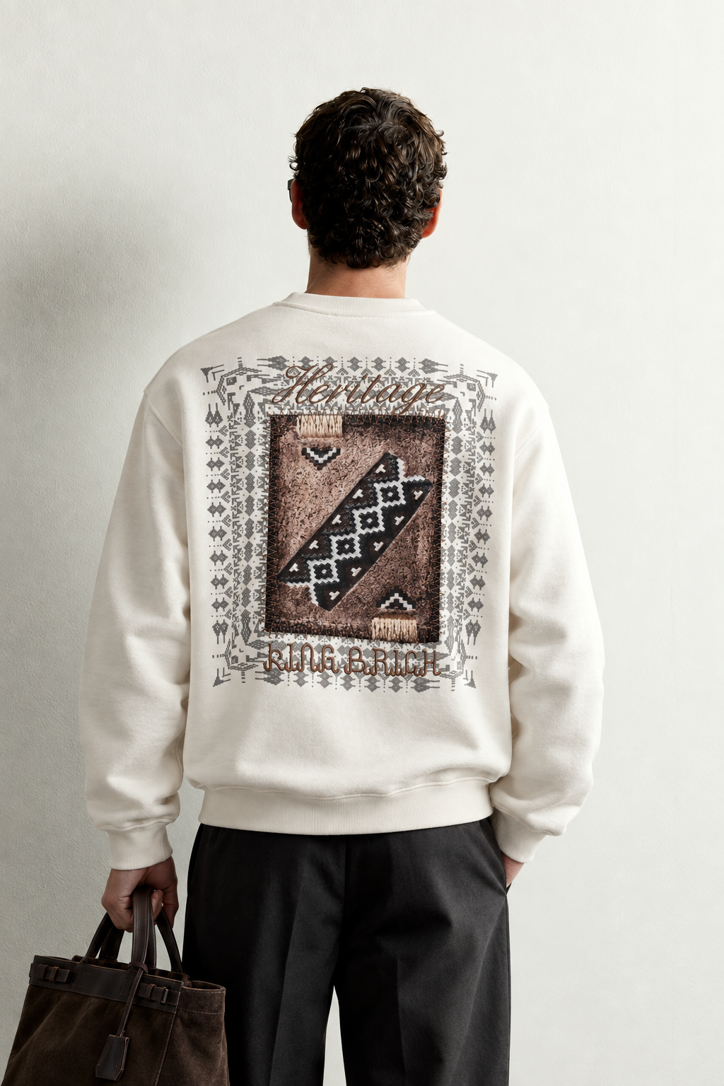 Erkek Sırt ve Göğüs Etnik Desen Patch Baskılı Bisiklet Yaka Oversize Sweatshirt