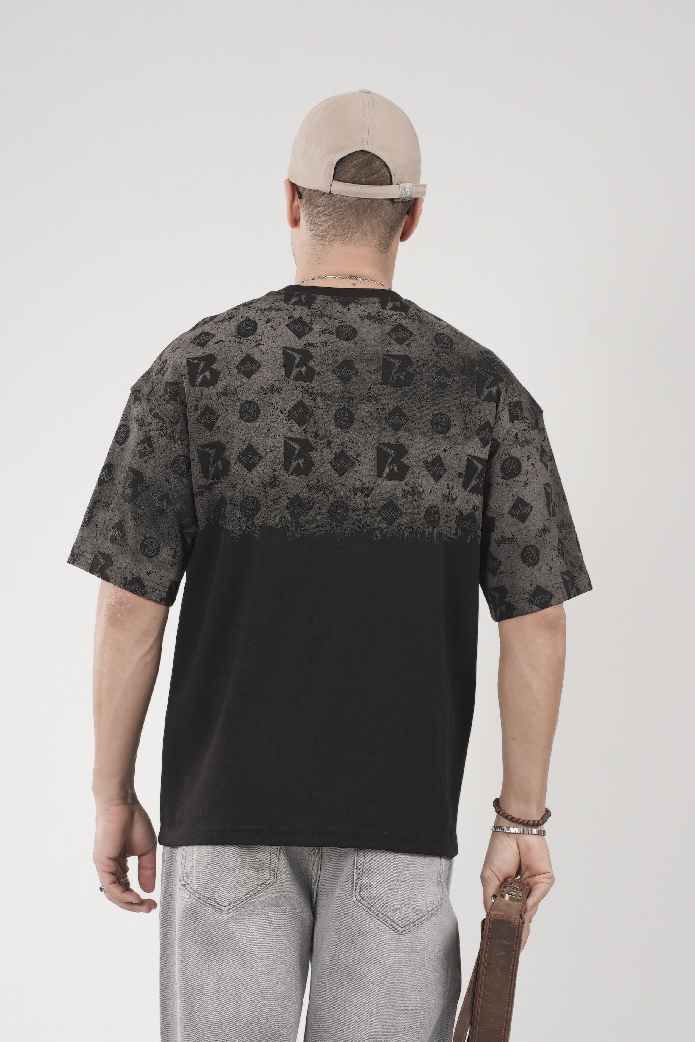 Oversize Kalıp Logo Baskılı Bisiklet Yaka Basic Tişört