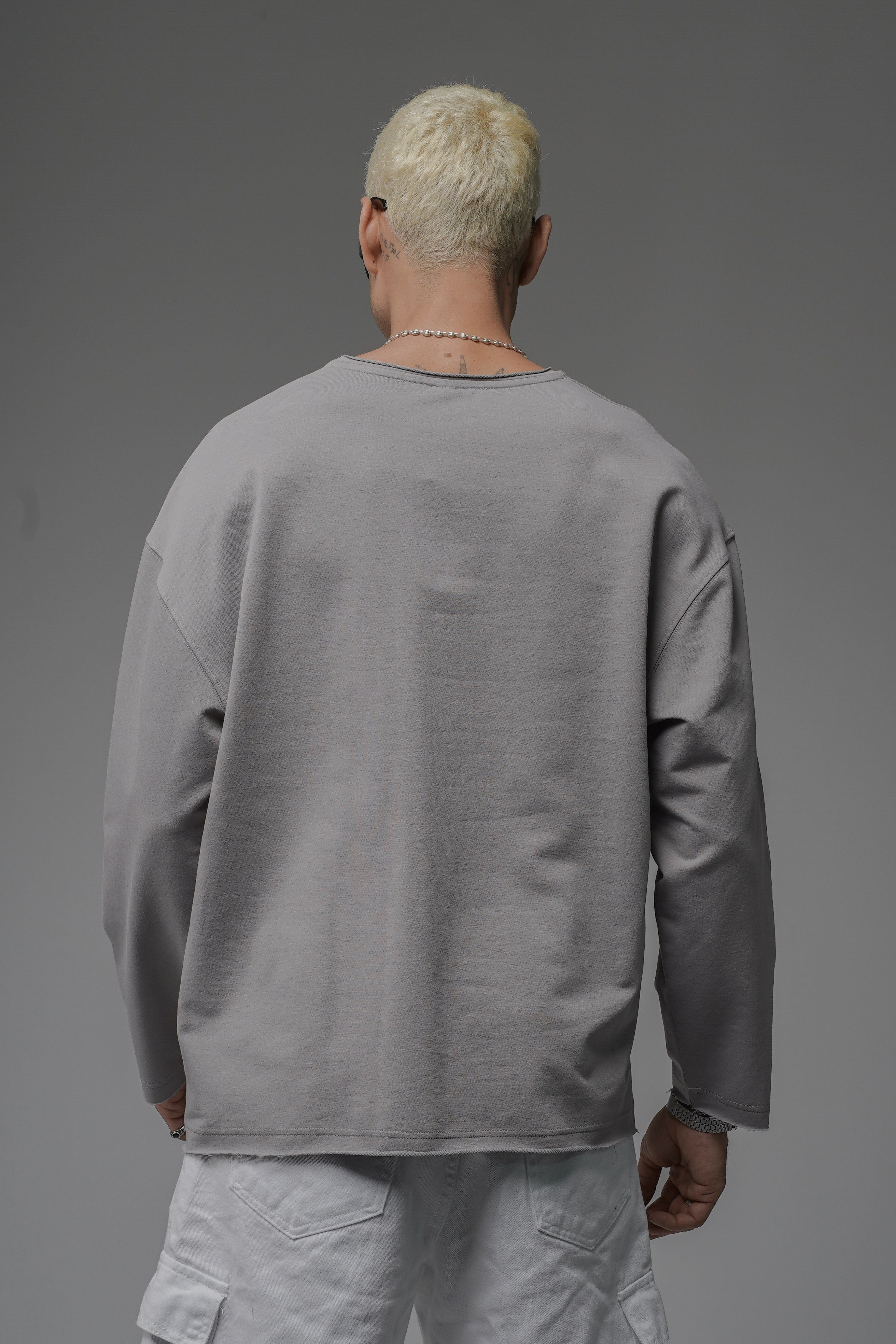Pis Yaka Oversize Kalıp Düz Sweatshirt