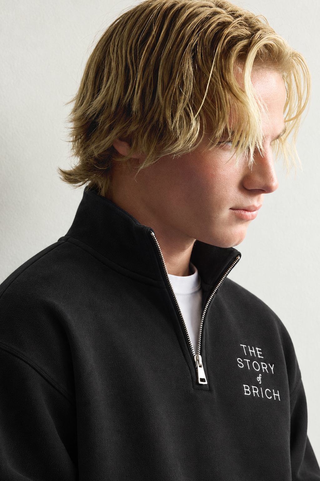 Yarım Fermuarlı Dik Yaka Nakışlı Şardonlu Oversize Sweatshirt