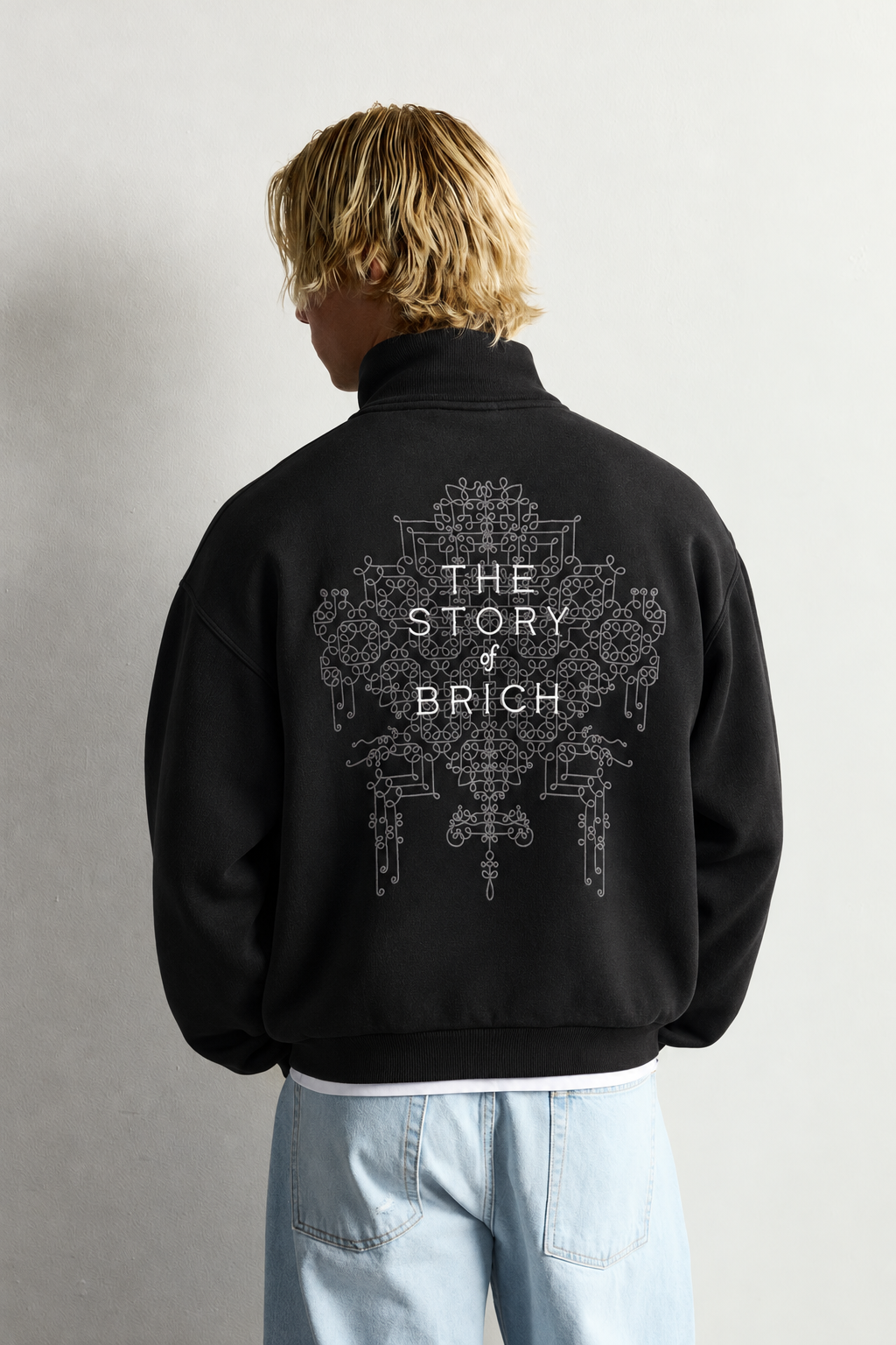 Yarım Fermuarlı Dik Yaka Nakışlı Şardonlu Oversize Sweatshirt