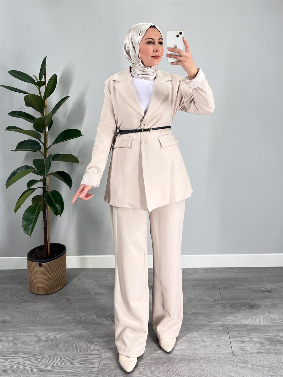 Düğmeli Blazer Ceket Pantolon Takım Krem