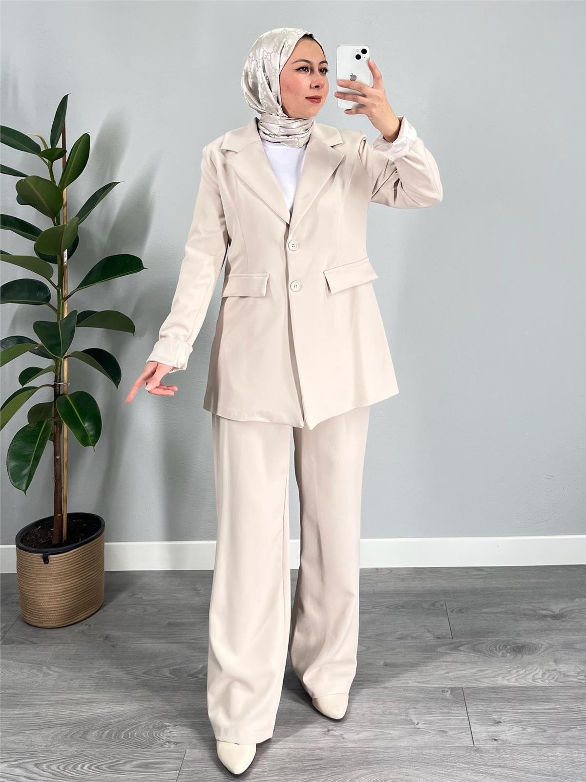 Düğmeli Blazer Ceket Pantolon Takım Krem