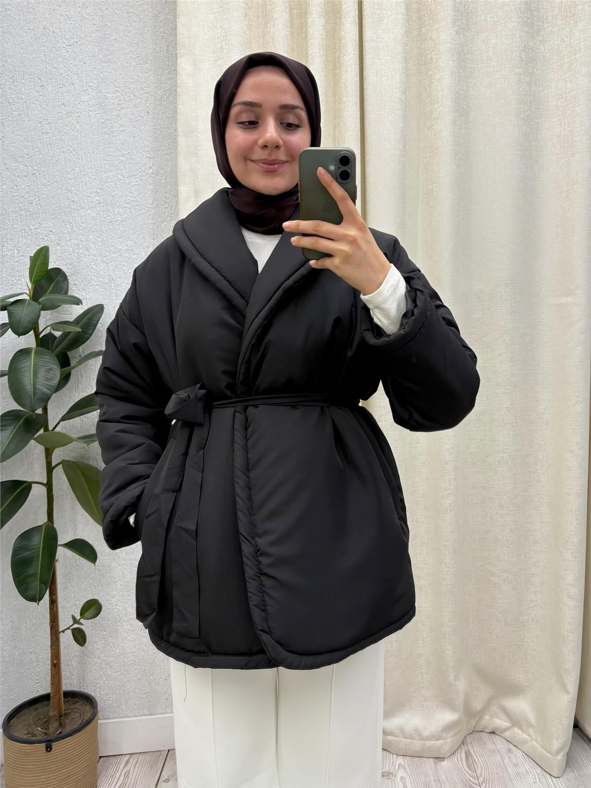 Kuşaklı Şişme Mont Siyah