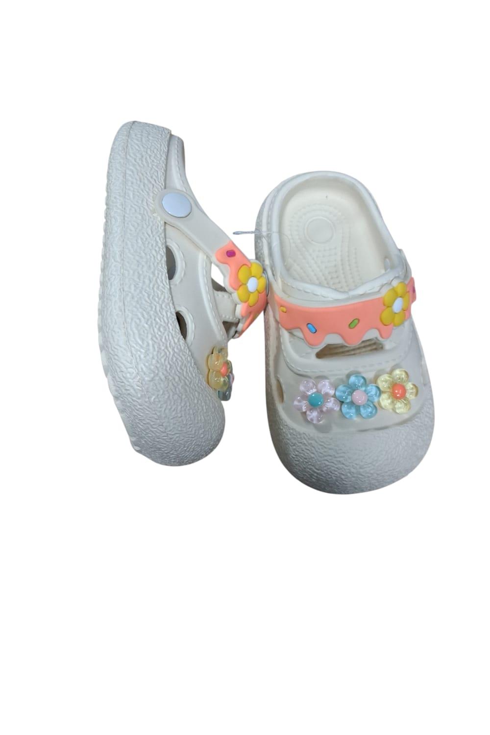 Calx Kız Çocuk Çiçek Figürlü Kaydırmaz Taban Terlik Sandalet BNT8160