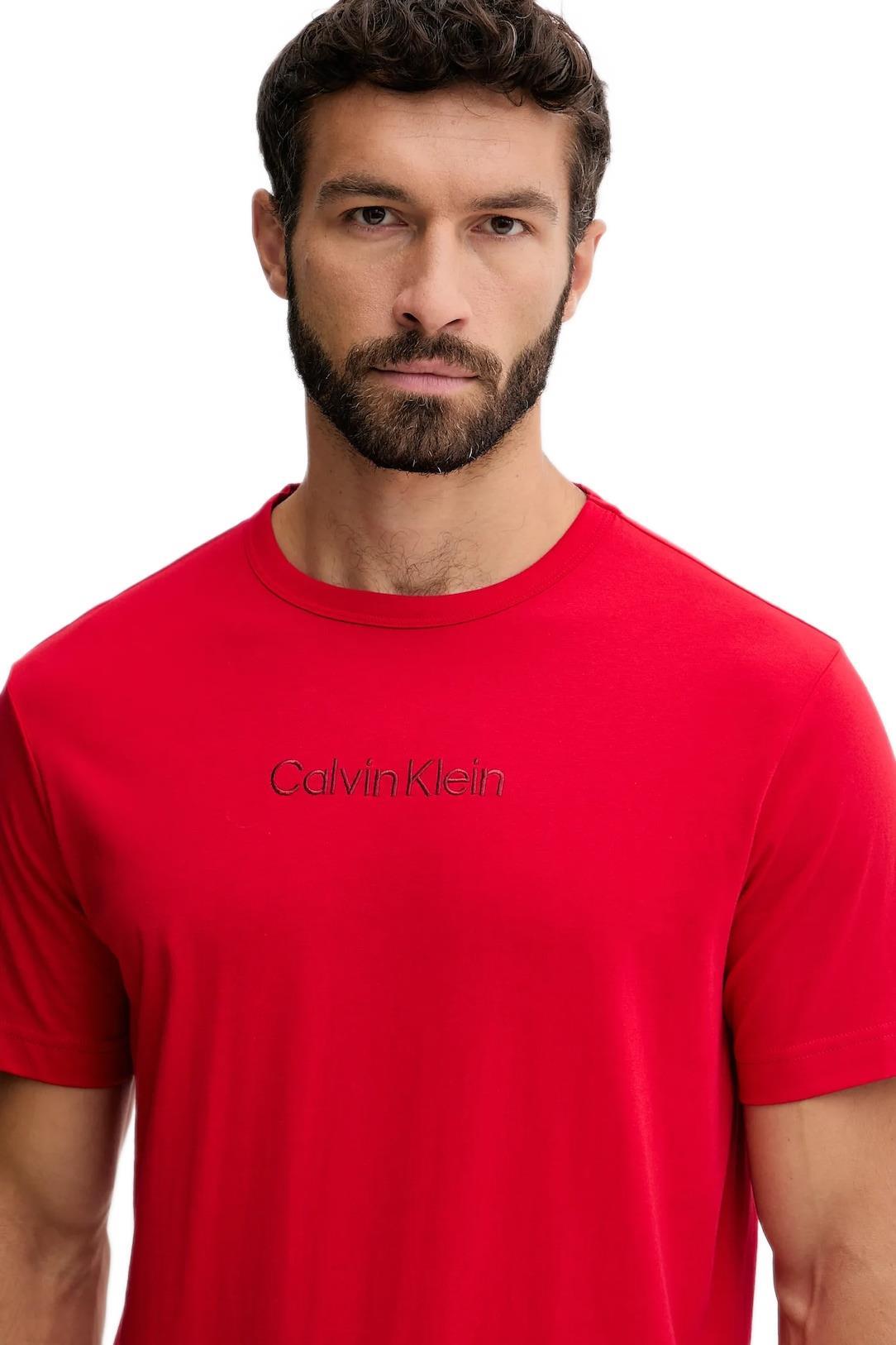 Calvin Klein Kadın Kırmızı T-Shirt 000NM2748E 