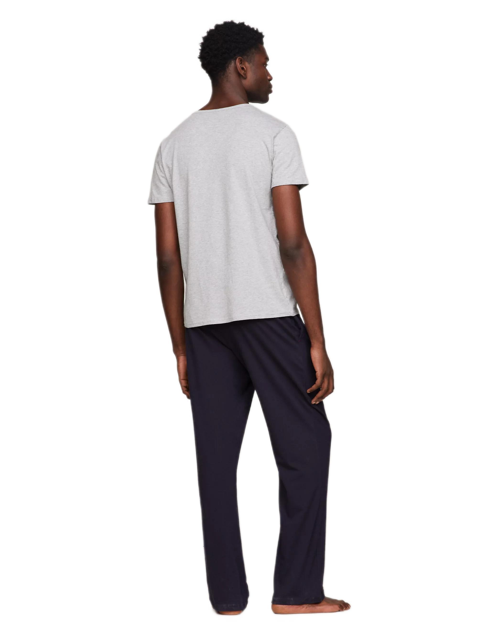 Tommy Hilfiger Erkek 3'lü V Yaka T-Shirt