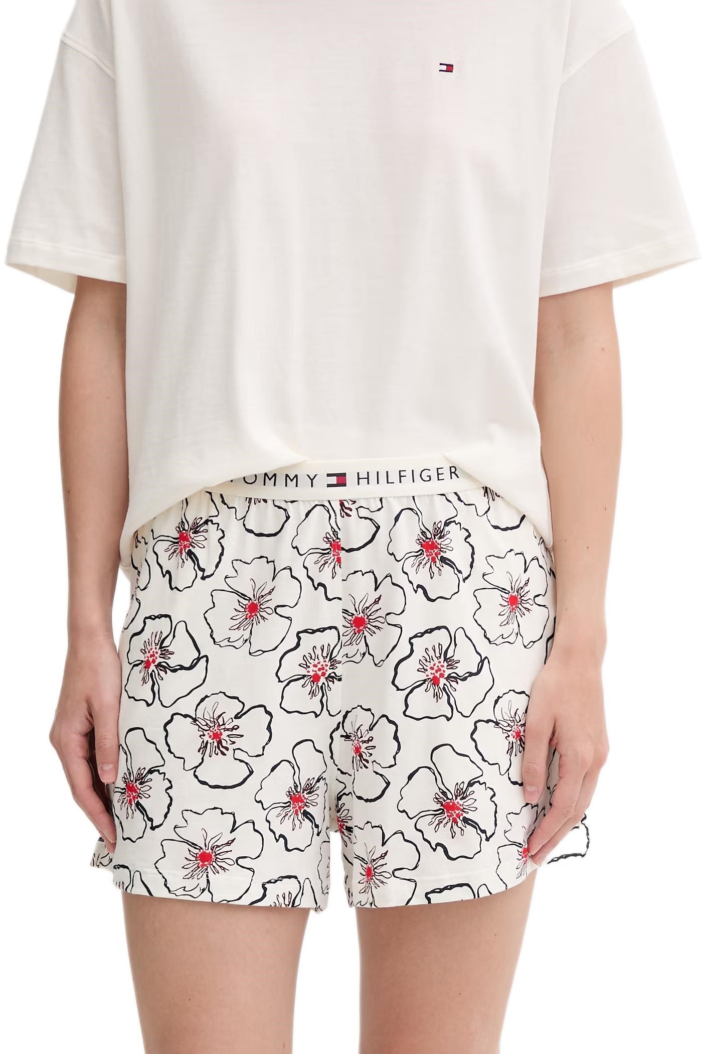 Tommy Hilfiger Kadın Bej Desenli Şortlu Pijama Takımı UW0UW05760