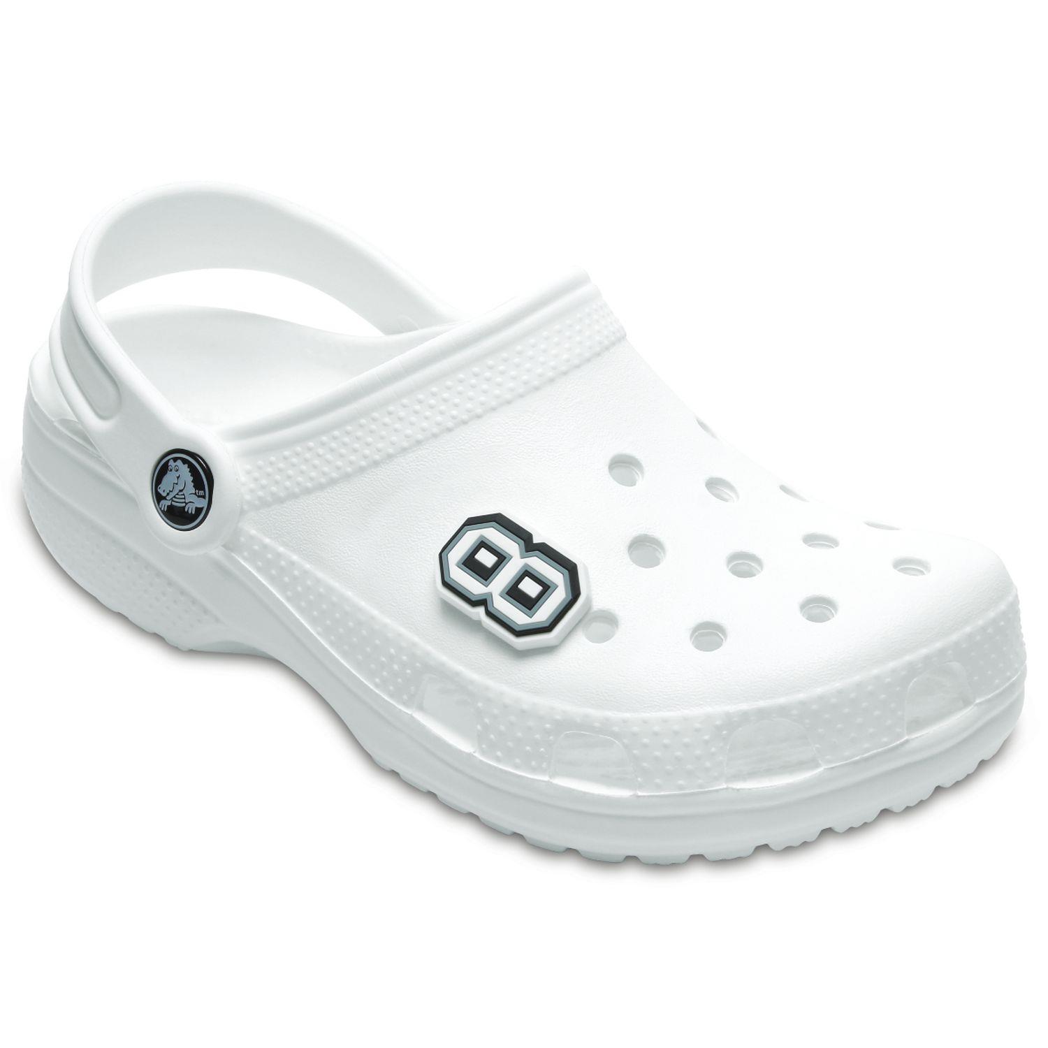 Jibbitz B W Number 8 J03012