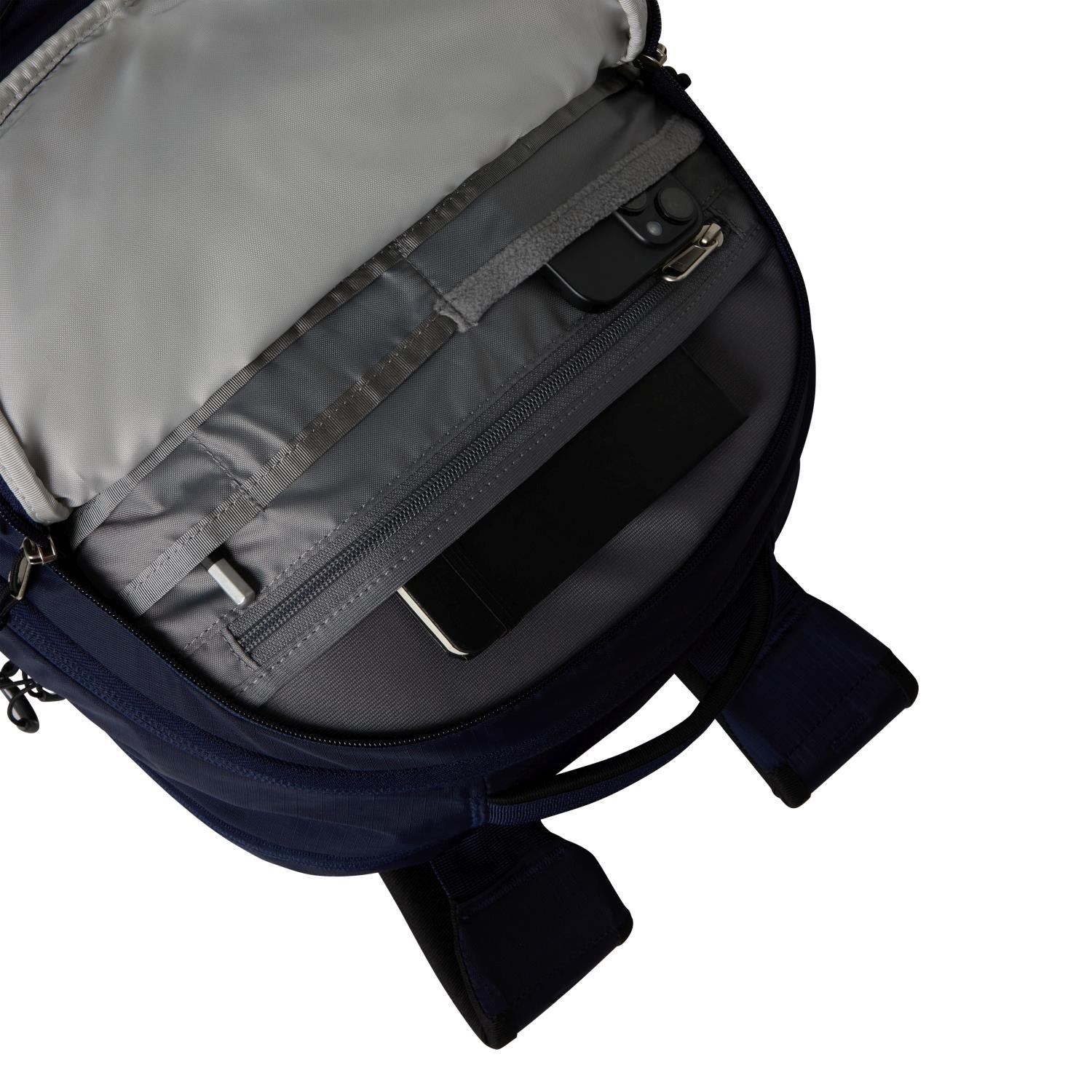 The North Face BOREALIS 28Lt Sırt Çantası NF0A52SE53Z1