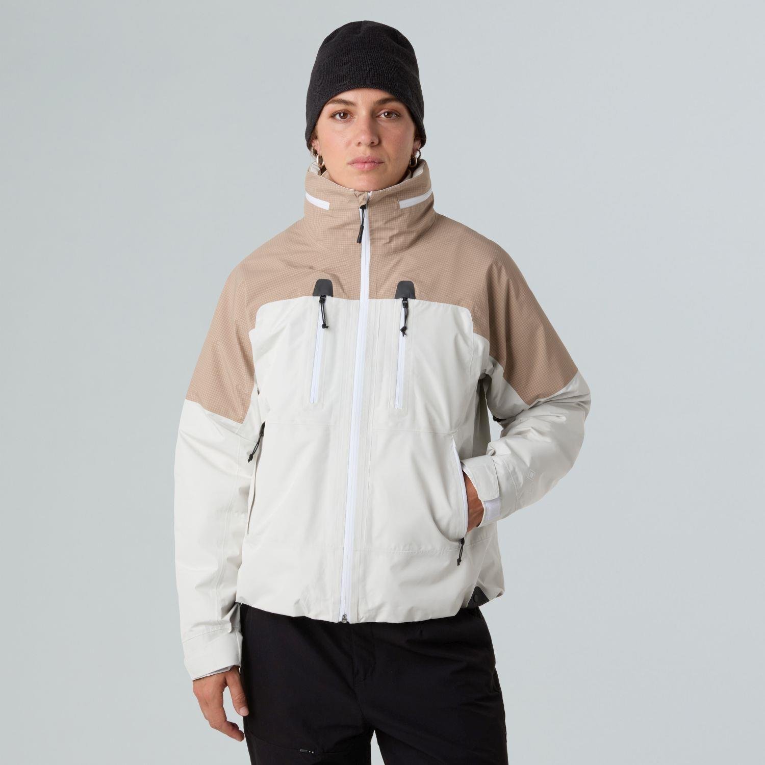 The North Face Kadın Hike Devils Thumb GORE-TEX® Mont NF0A8CGBDIU1
