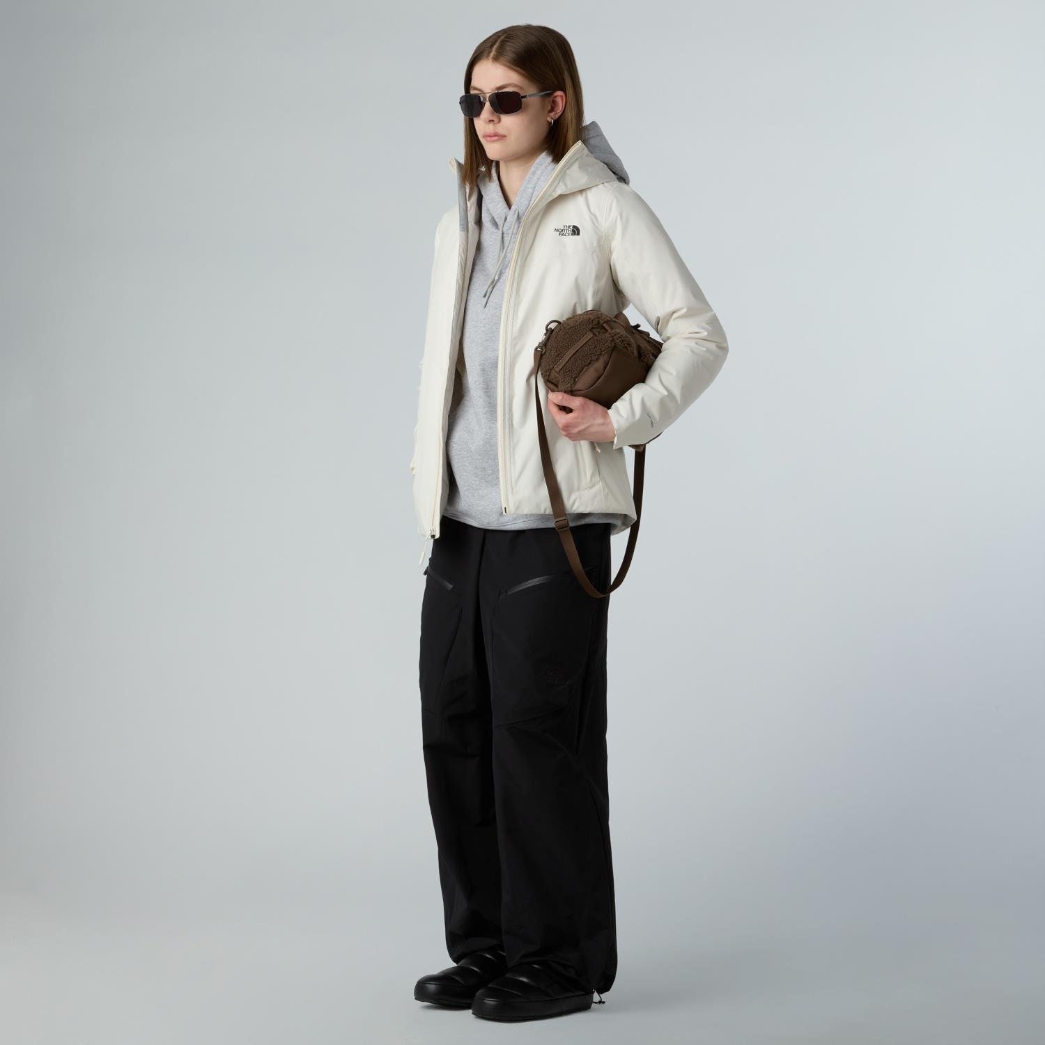 The North Face Kadın Quest İzolasyonlu Mont NF0A3Y1J4HP1