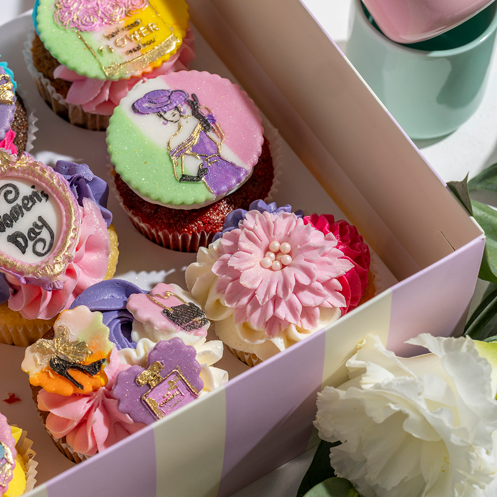 Kadınlar Günü Özel Cupcake