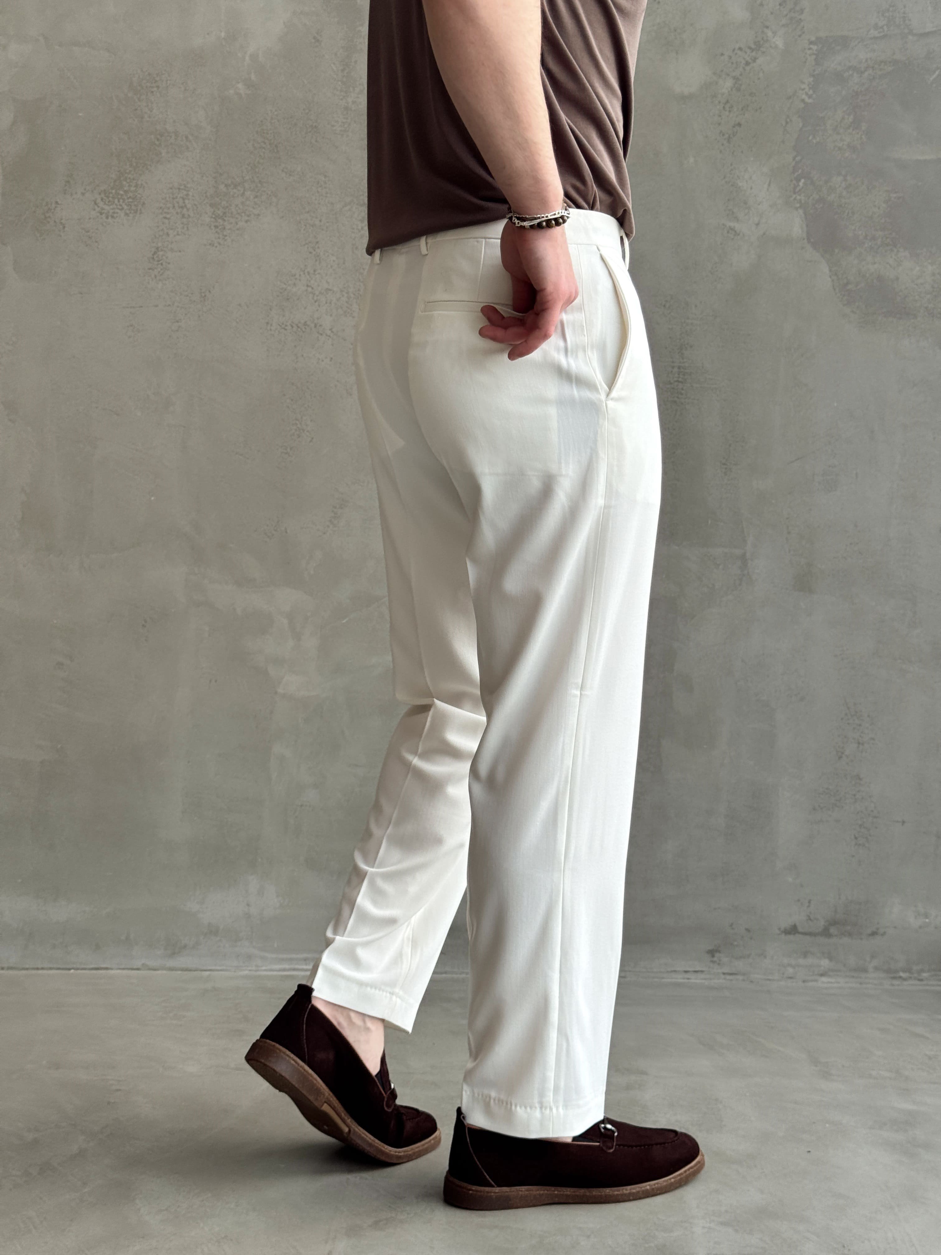 Erkek Business Collection Regular Kalıp Çift Düğme Detaylı Kombinlenebilir Kumaş Pantolon-Beyaz(E1698)Ketench