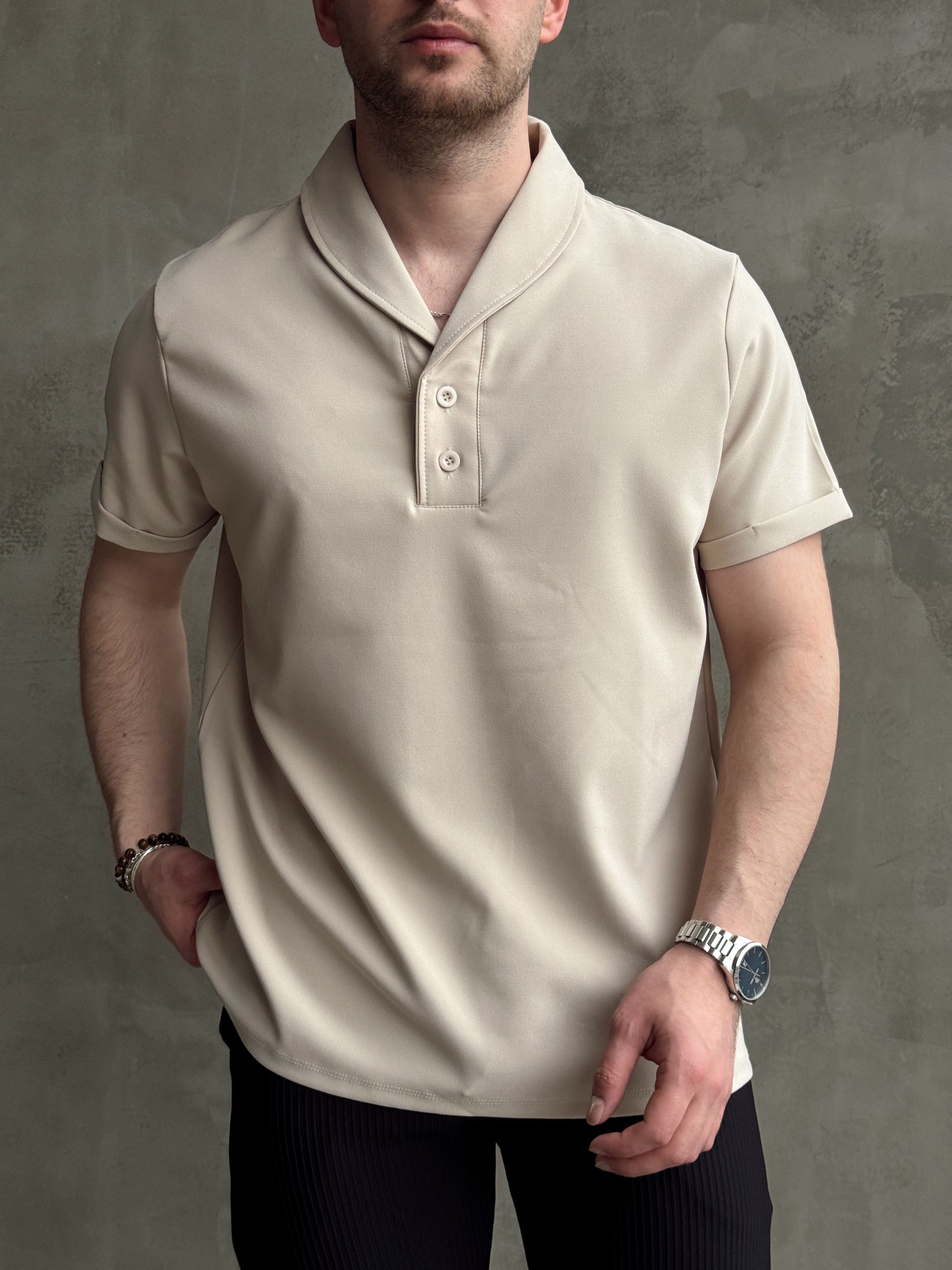 Erkek Elit Kalite Oversize Kalıp Kolu Kendiğiliğinden Katlı Düğme Detay Polo Yaka T-Shirt-Bej(E1736)Ketench