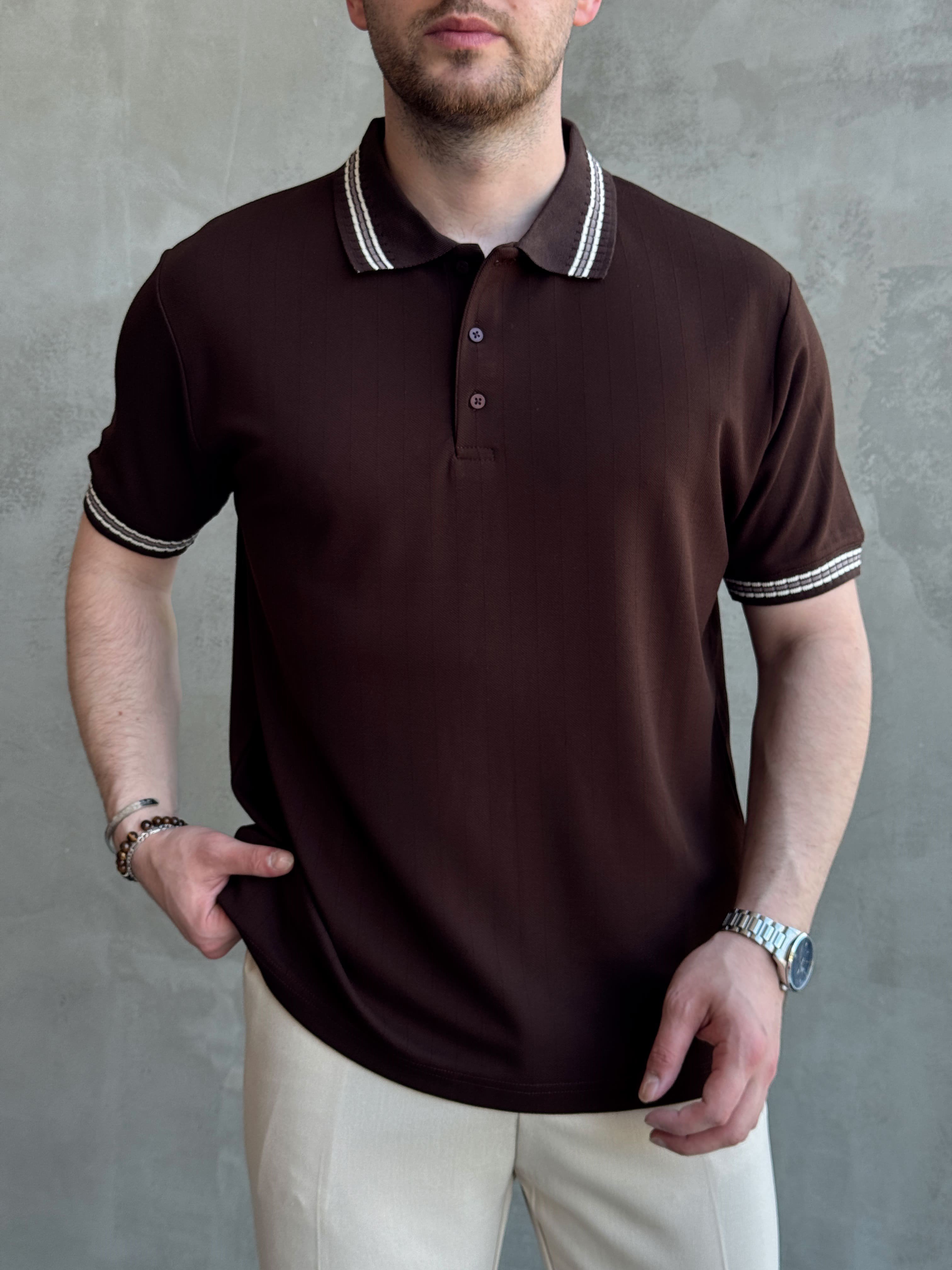 Erkek Kaliteli Kumaş Oversize Kalıp Örme Çizgi Detaylı Düğmeli Polo Yaka T-Shirt-Kahverengi(E1747)Ketench