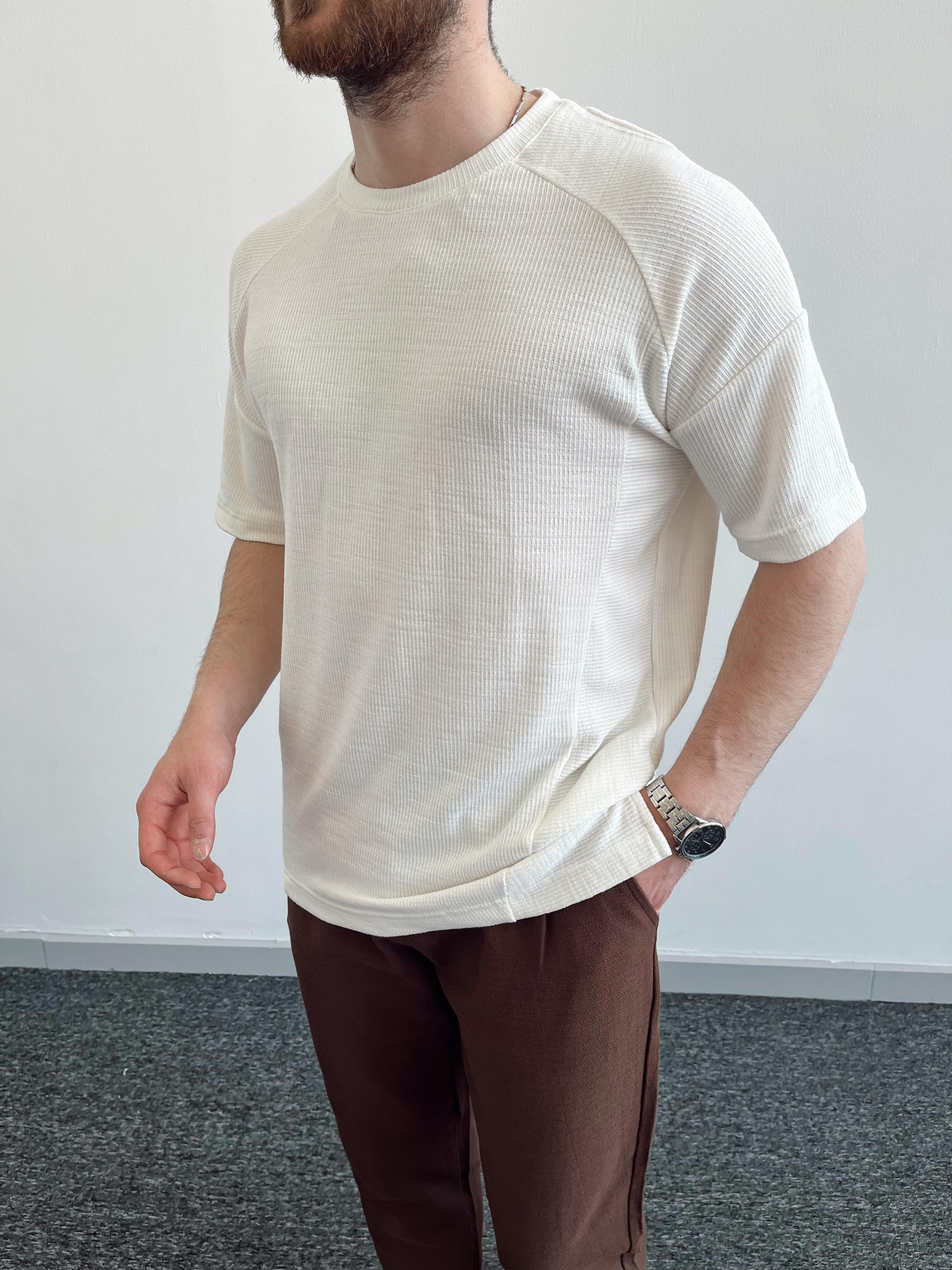Erkek Marrakech Asimetrik Oversize Yan Yırmaç Detay Triko T-Shirt-Ekru(E1037)Ketench