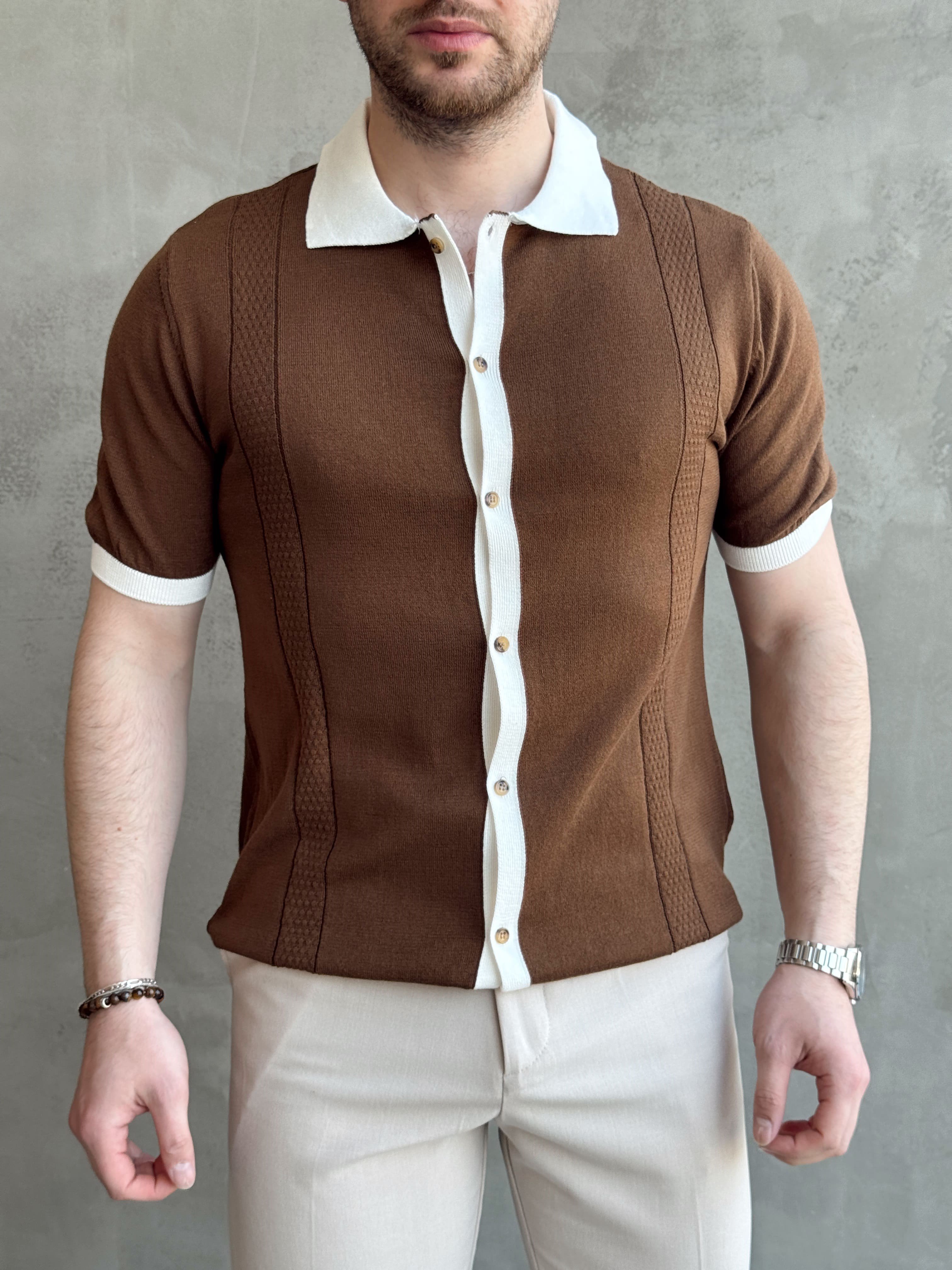 Erkek Modern Kesim Regular Kalıp Düğme Detaylı Ribanalı Triko T-Shirt-Kahverengi(E1696)Ketench