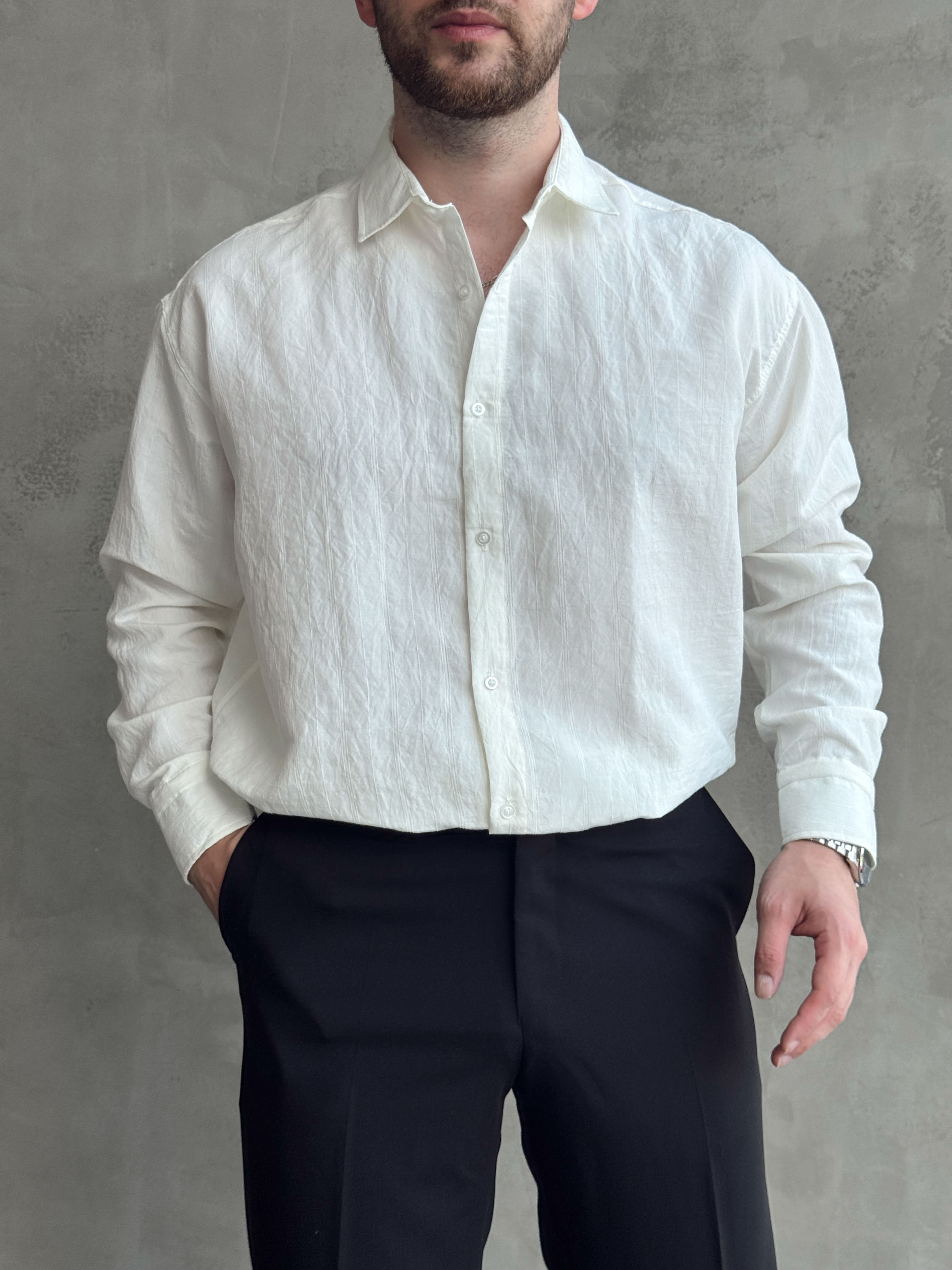 Erkek Trend Model Oversize Kalıp Kendiliğinden Çizgi Detaylı Gömlek-Beyaz(E1786)Ketench