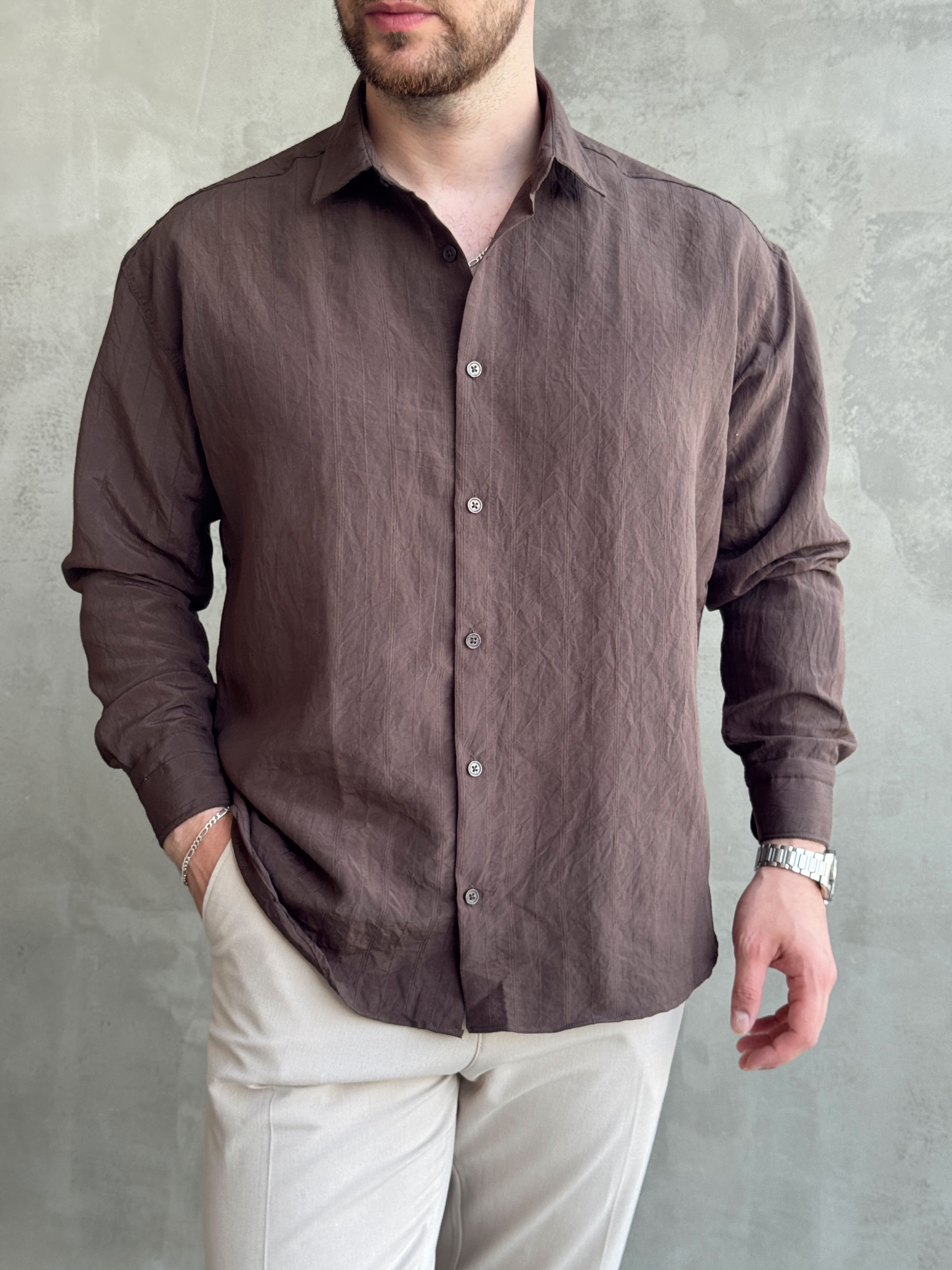 Erkek Trend Model Oversize Kalıp Kendiliğinden Çizgi Detaylı Gömlek-Kahverengi(E1786)Ketench