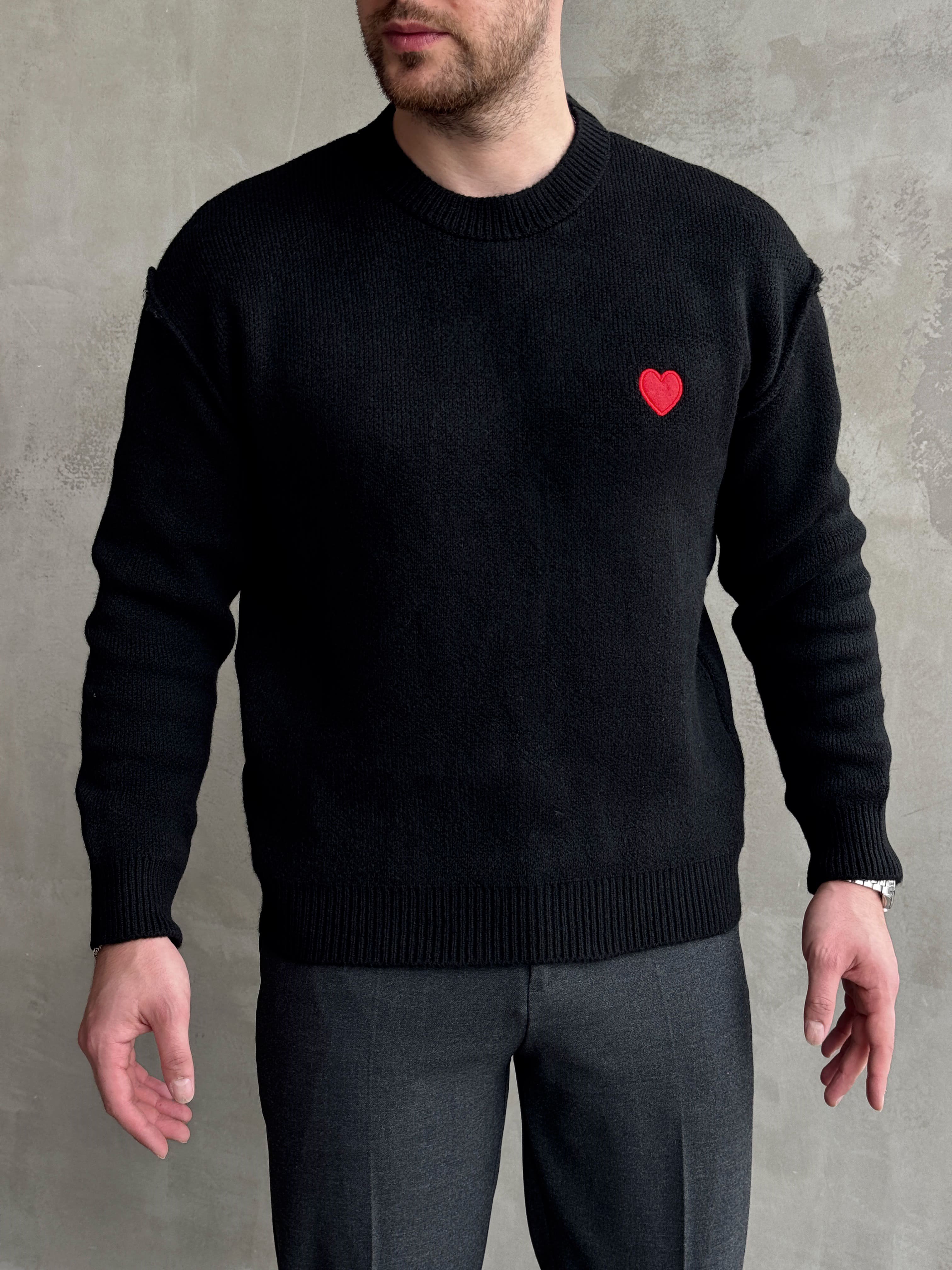 Erkek Trend Model Oversize Kalıp Pis Dikişli Kalp Nakışlı Triko Kazak-Siyah(E1851)Ketench