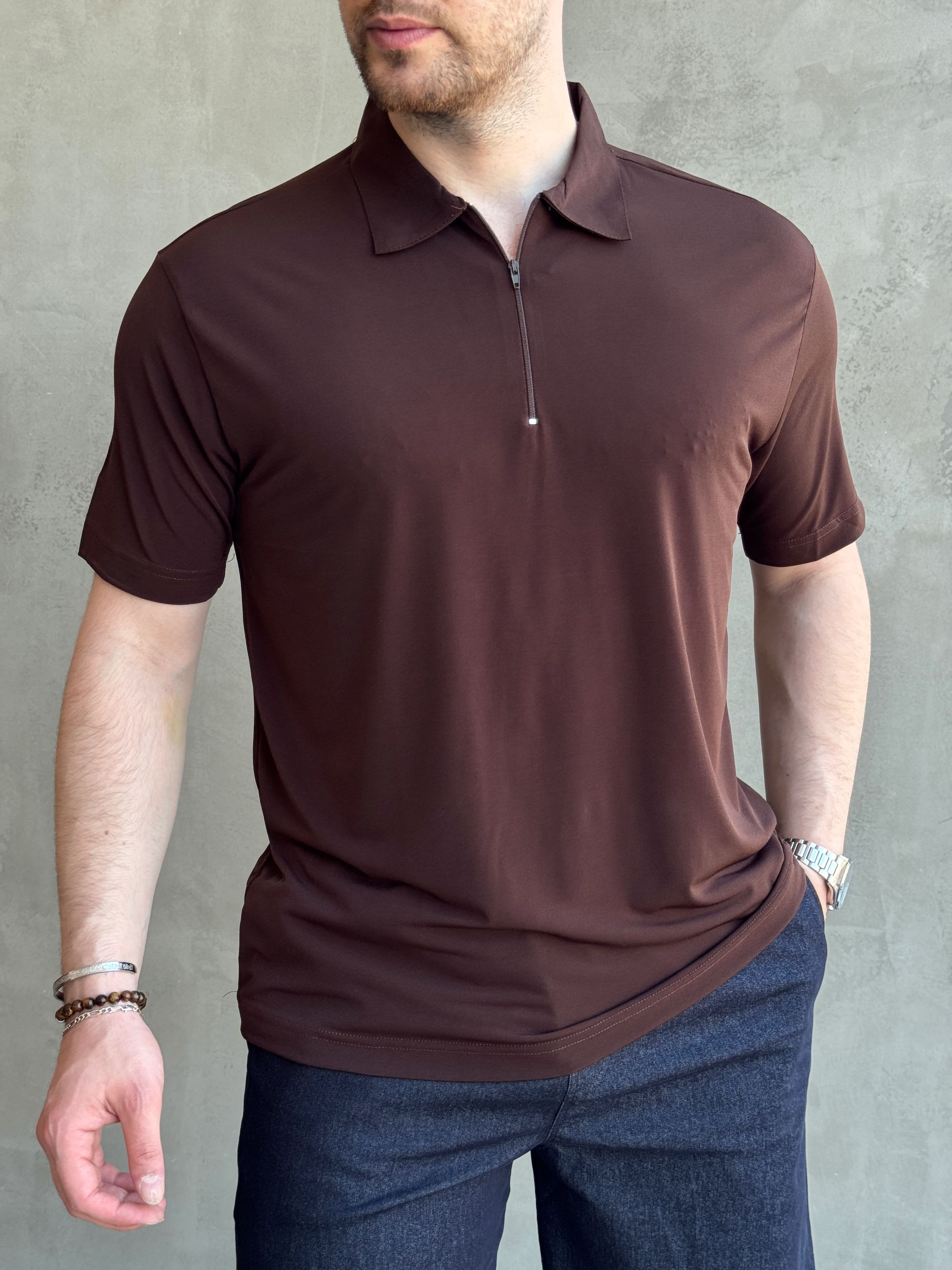 Erkek Zamansız Model Oversize Kalıp Fermuar Detaylı Polo Yaka T-Shirt-Kahverengi(E1744)Ketench