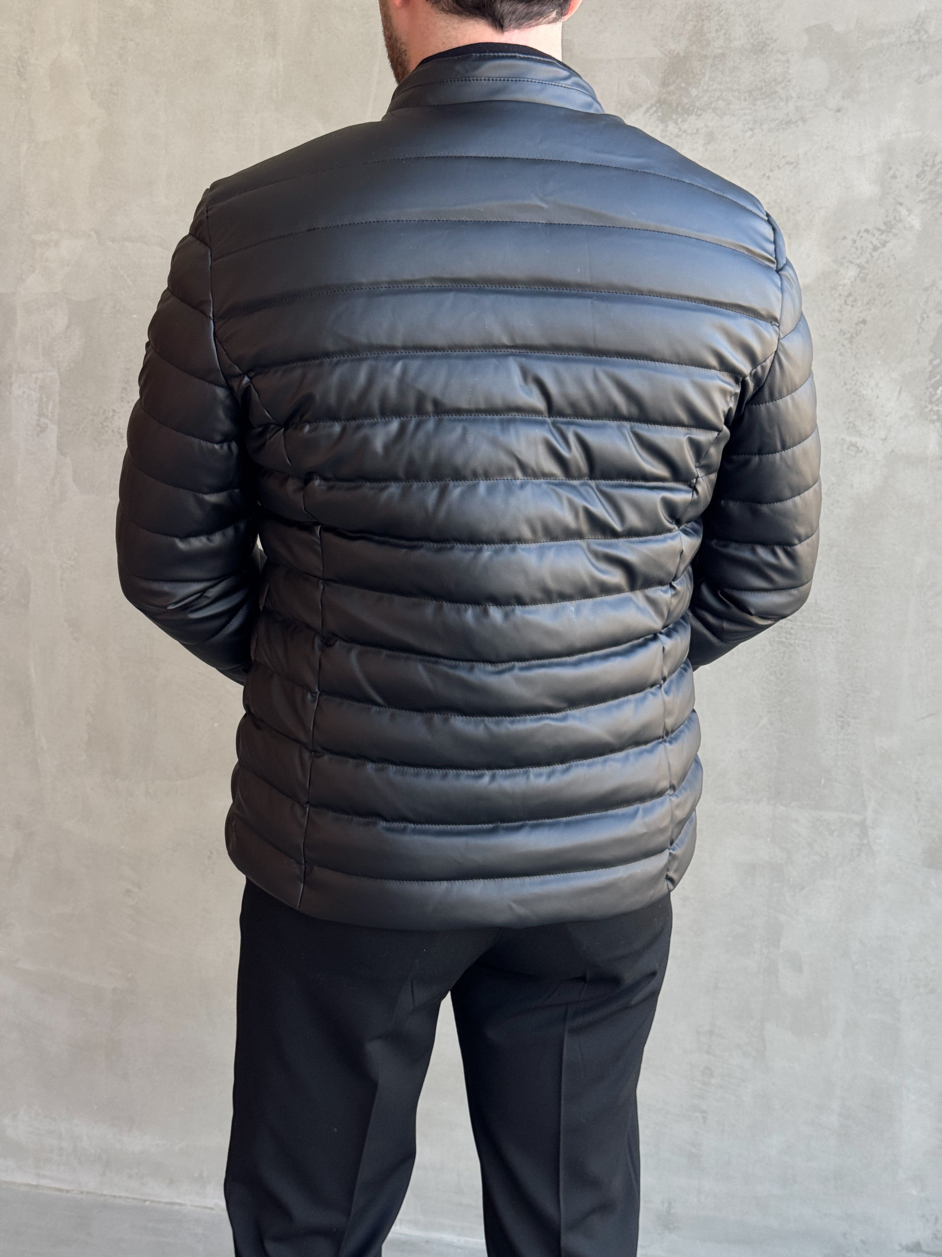 Erkek Zamansız Slim Fit Parlak Görünümlü Dik Yaka Şişme Mont-Siyah(E1880)Ketench
